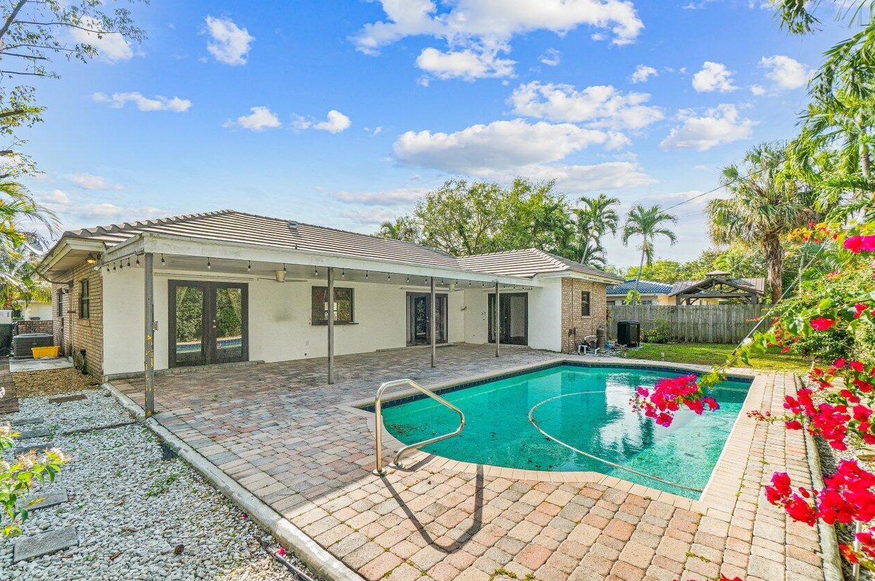 133 Nw 10th Ave, Boca Raton, FL 33486