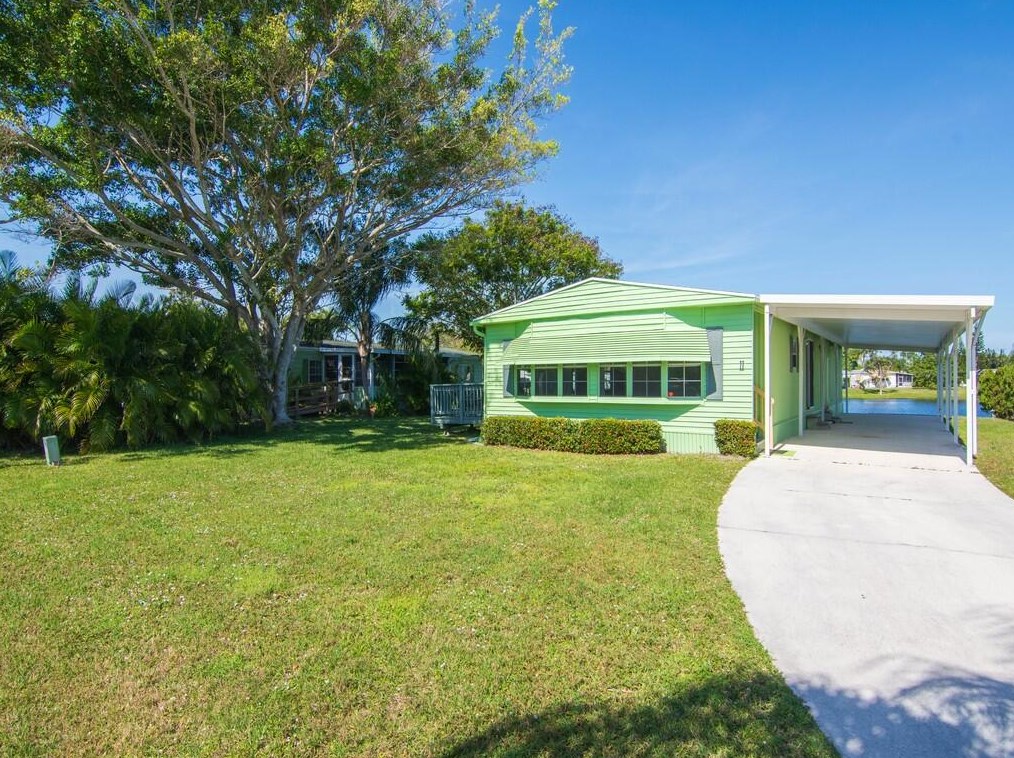 11 El Segundo, Fort Pierce, FL 34952