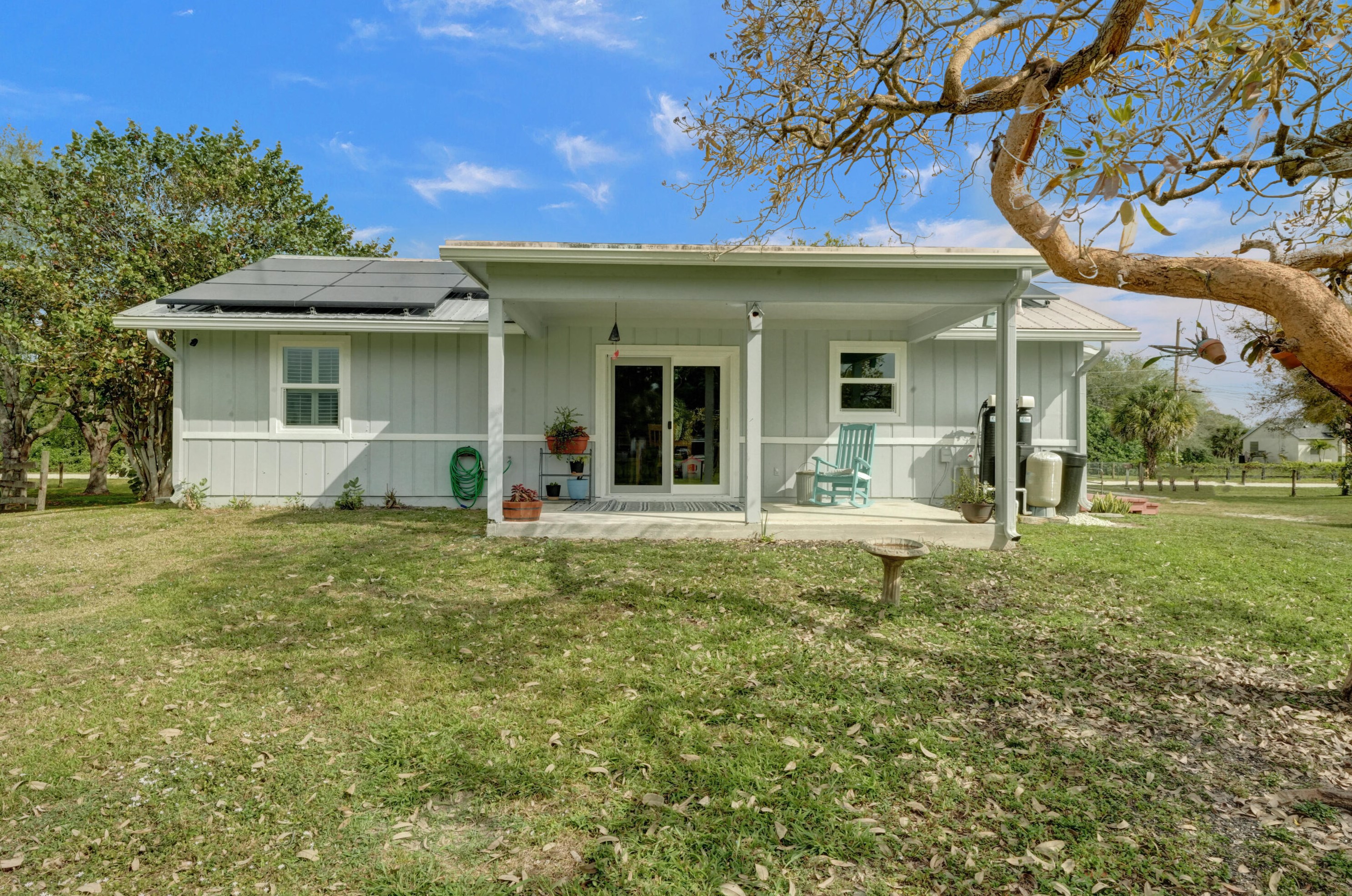 18890 44th Pl, Town Of Loxahatchee Groves, FL 33470-2392