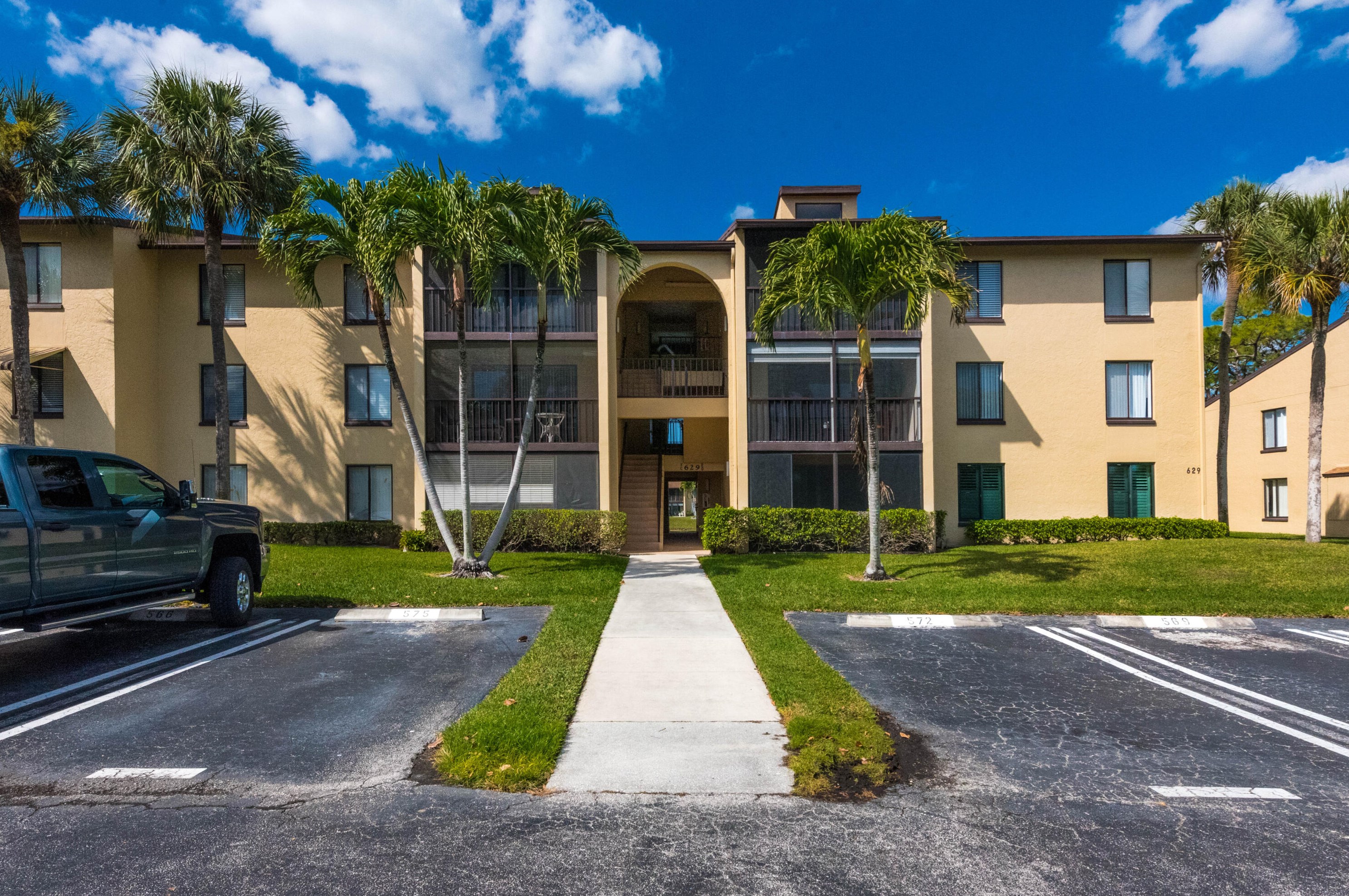 629 Sea Pine Way #d3, West Palm Beach, FL