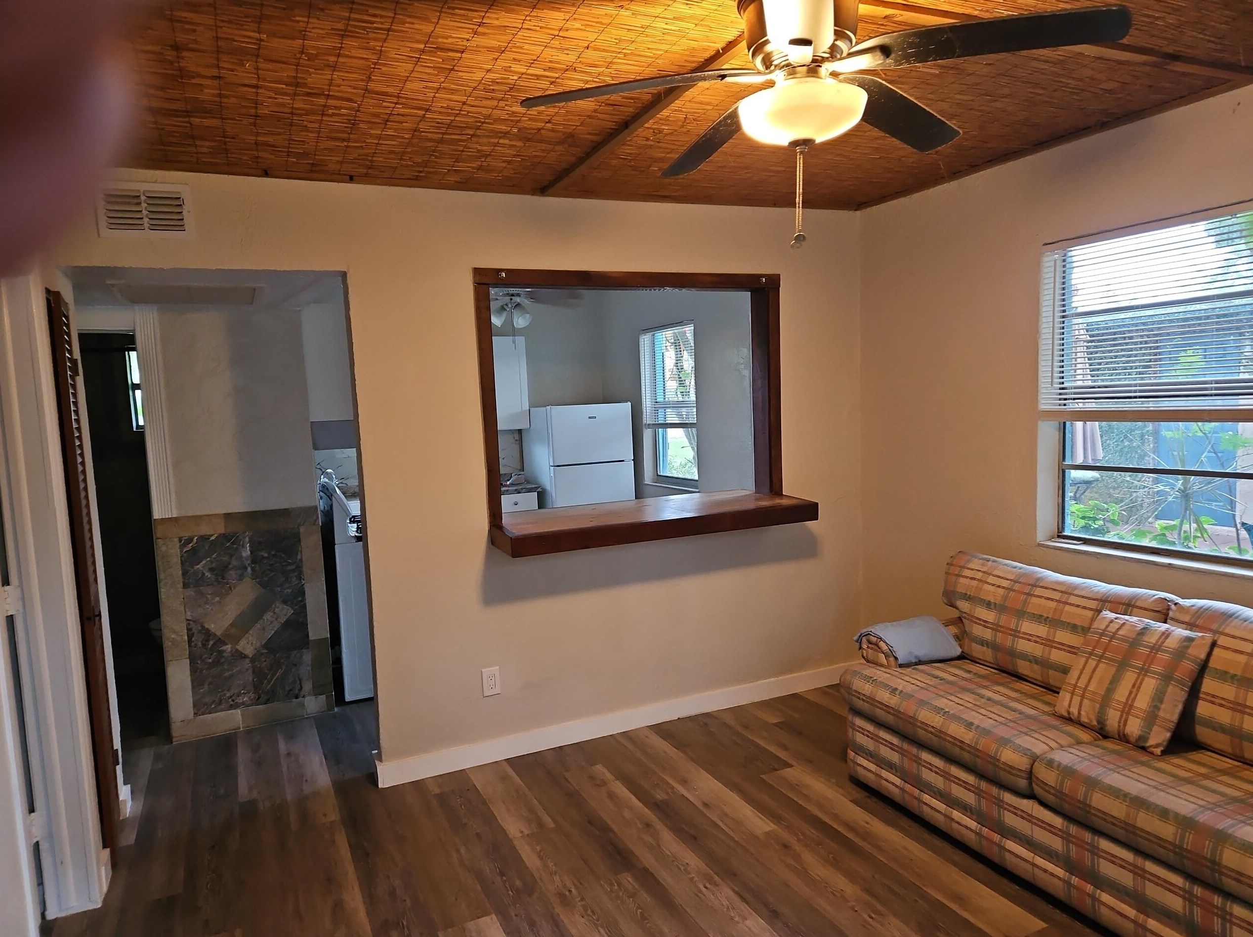 405 Hernando St, Fort Pierce FL  34949-3242 exterior
