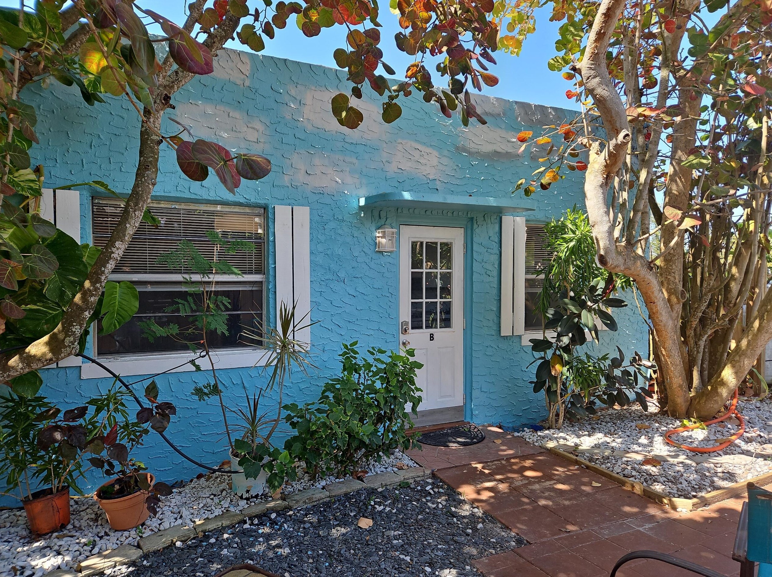 405 Hernando St, Fort Pierce FL  34949-3242 exterior