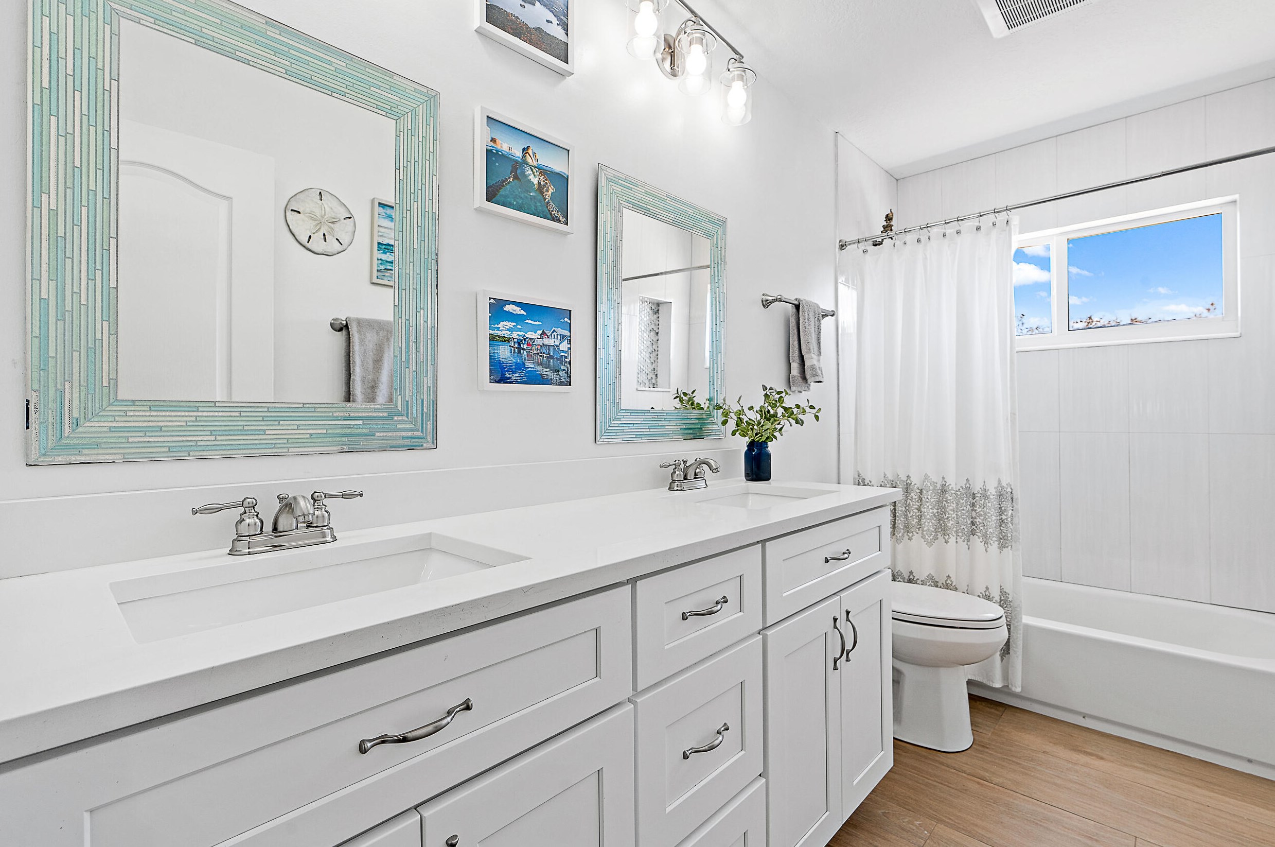 345 Kingfisher Dr, Jupiter FL 33458-8351 exterior