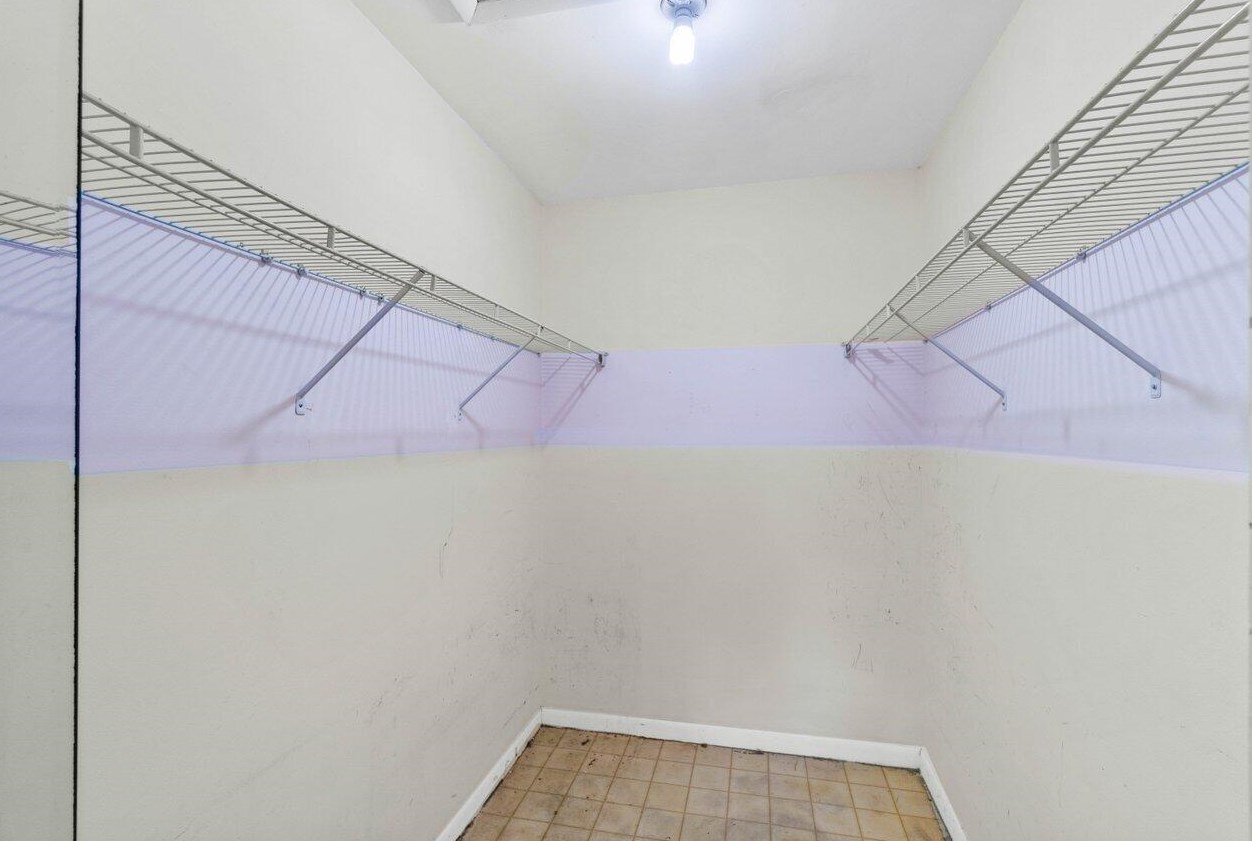 7251 Pine Park Dr, Lake Worth FL  33467-3949 exterior