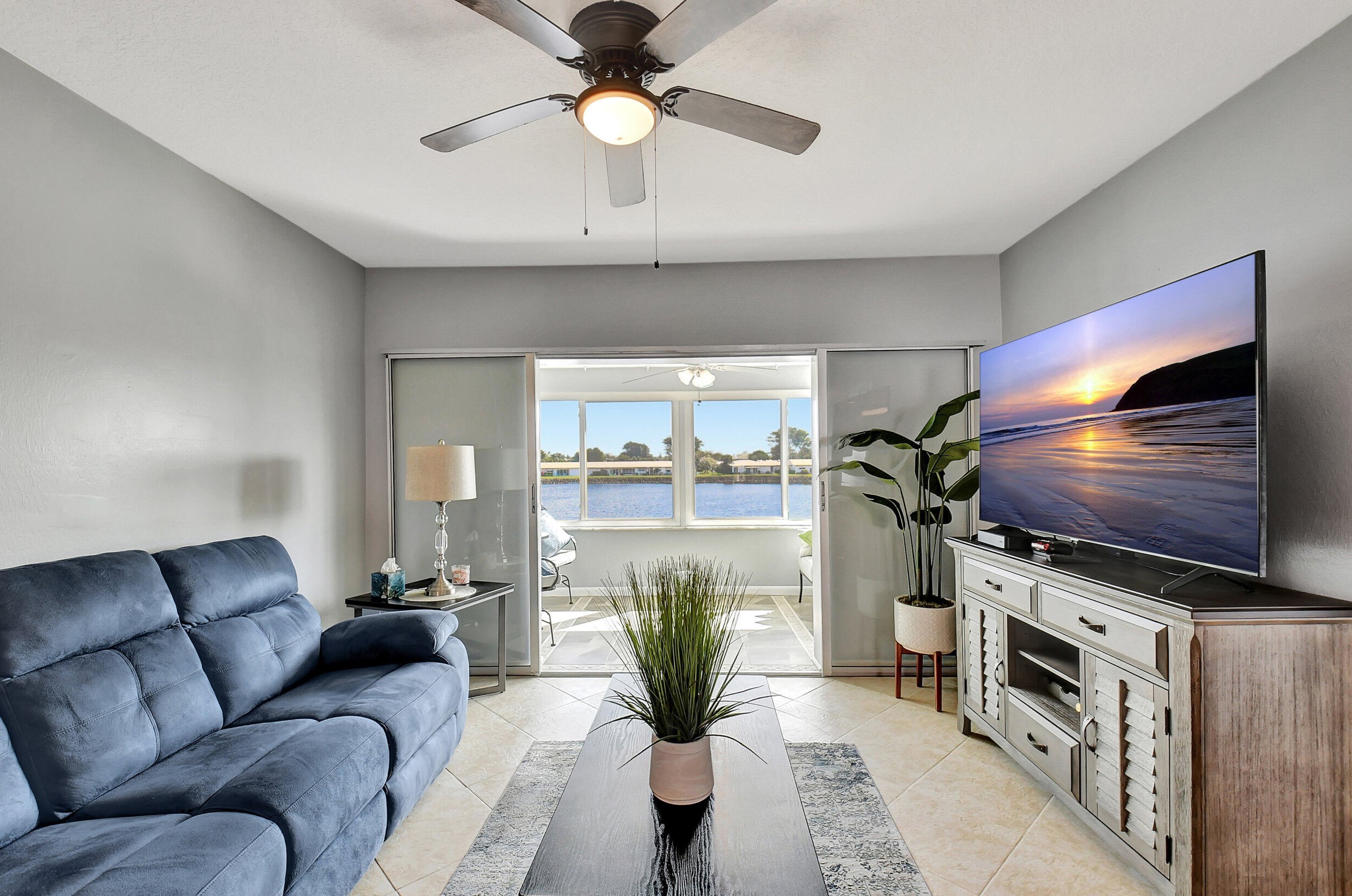 1118 Lake Terrace #210, Boynton Beach, FL 33426