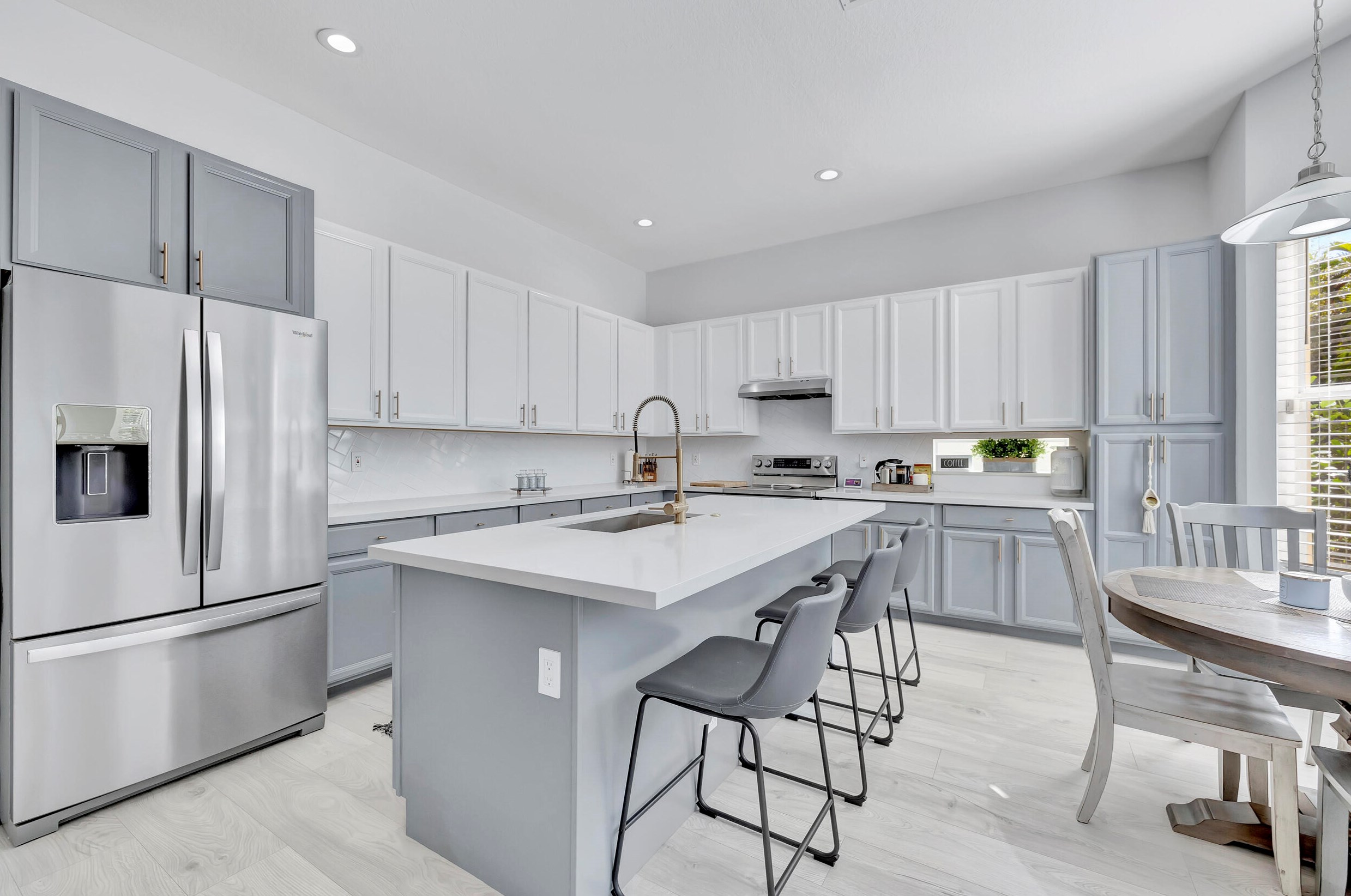 8049 Tangelo Dr, Boynton Beach, FL 33436