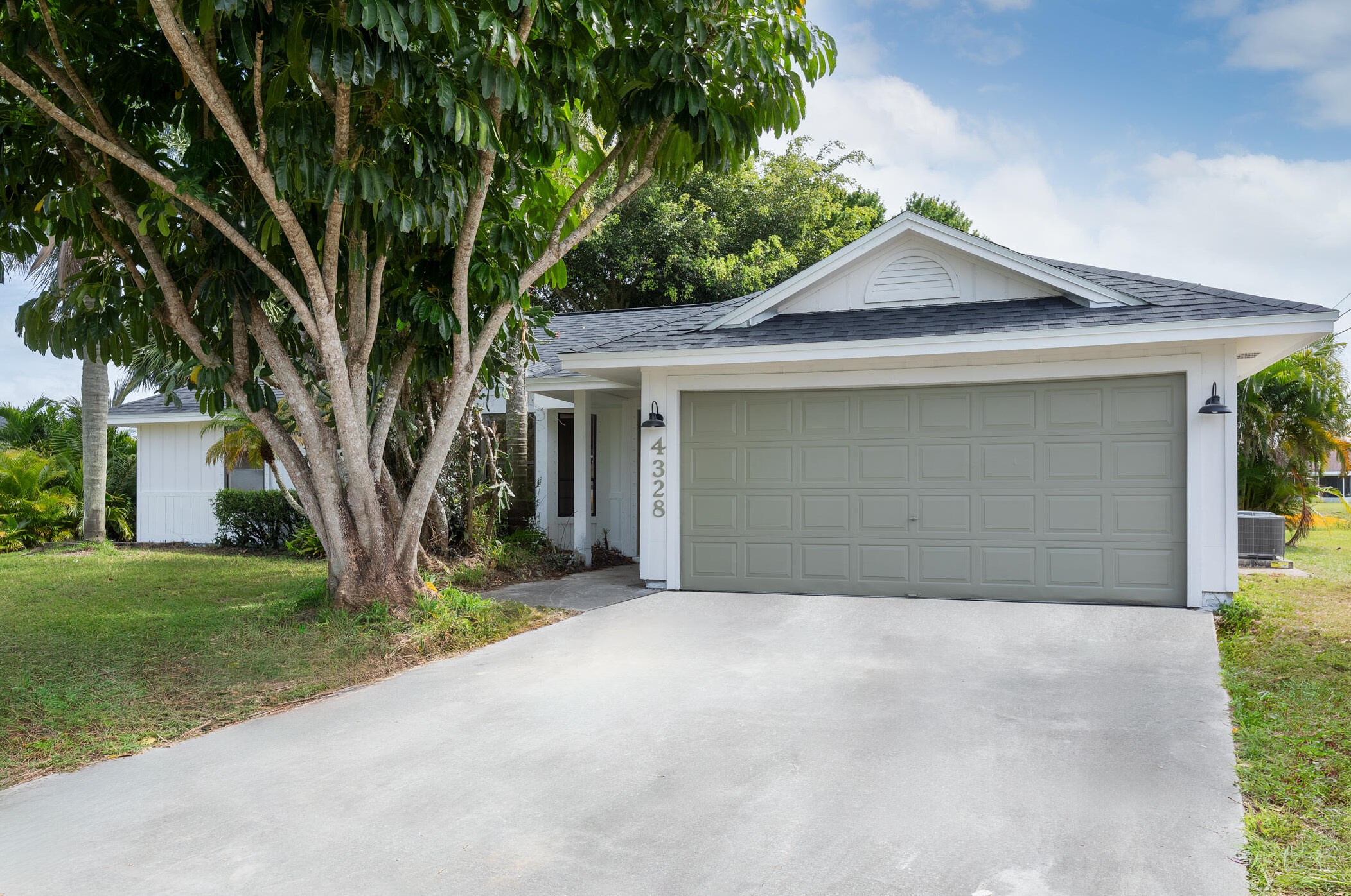 4328 Jarmer Rd, Fort Pierce, FL 34953-5634