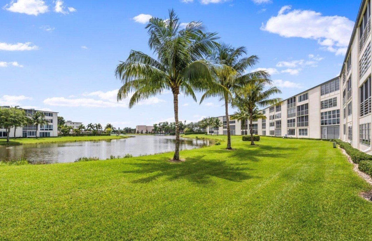 3089 Yarmouth, Boca Raton, FL 33434