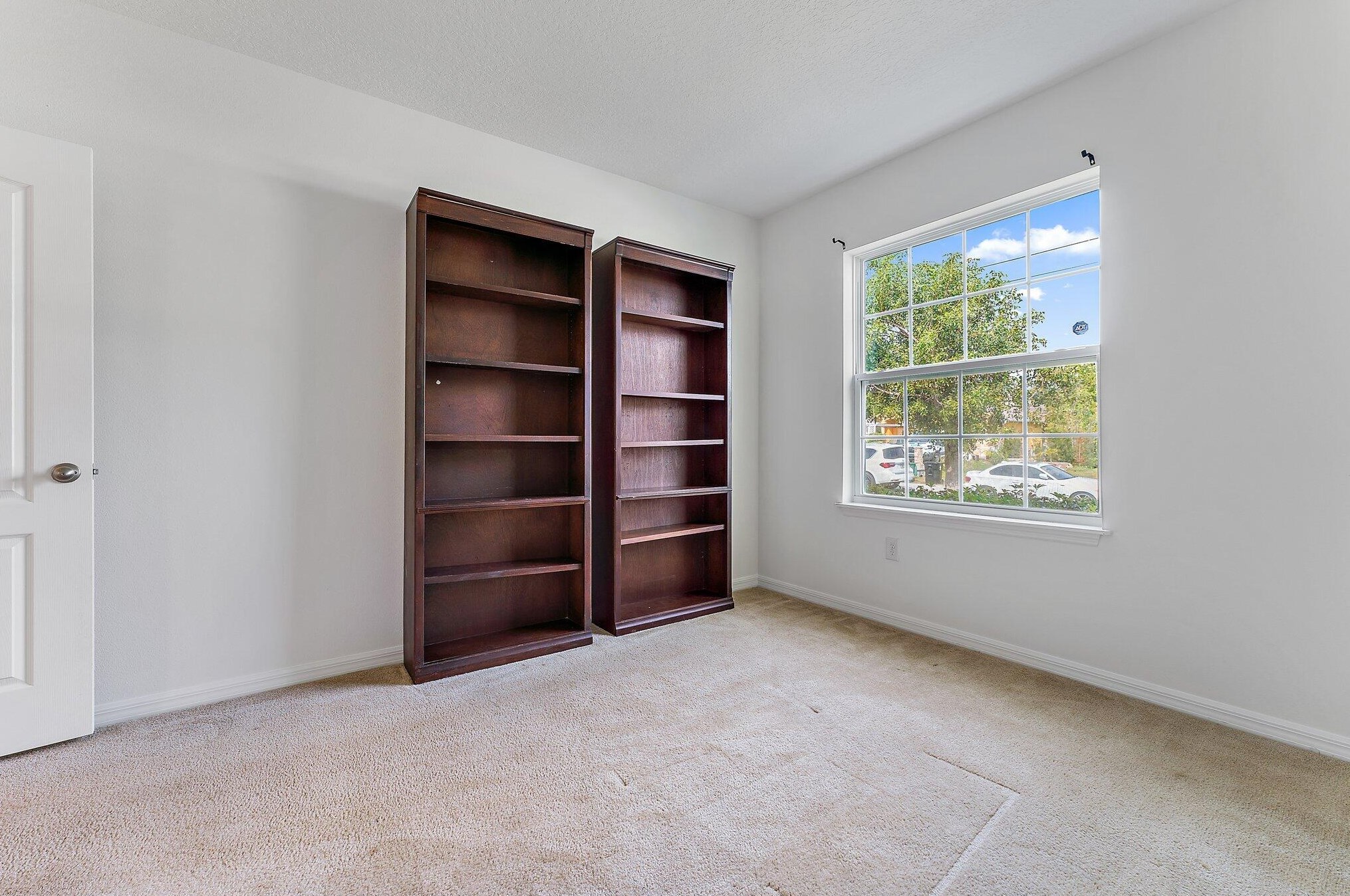 474 Saginaw Ave, Fort Pierce FL  34953-5990 exterior