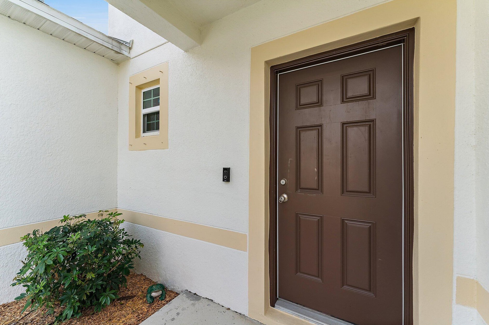 474 Saginaw Ave, Fort Pierce FL  34953-5990 exterior