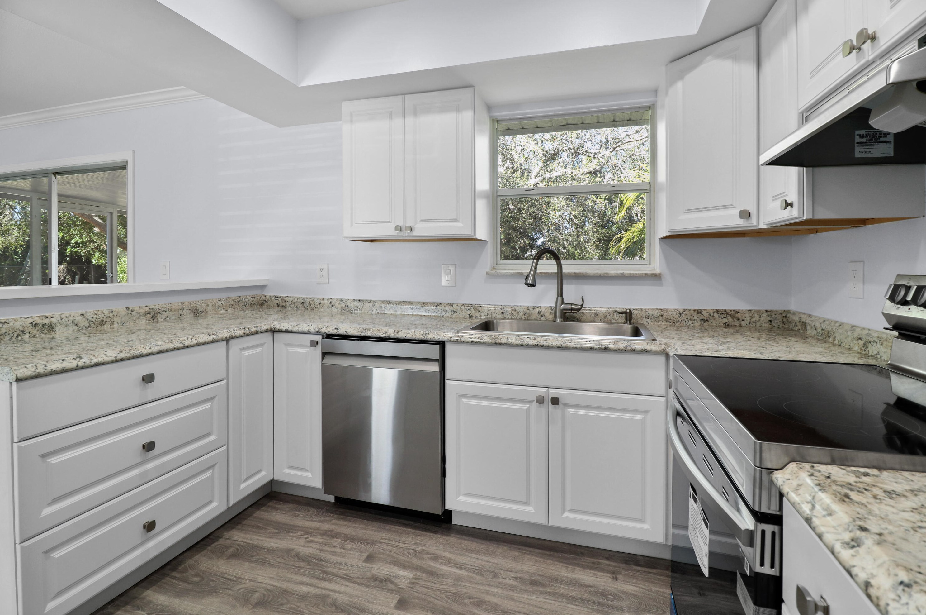 231 Ne Solida Cir, Fort Pierce, FL 34983