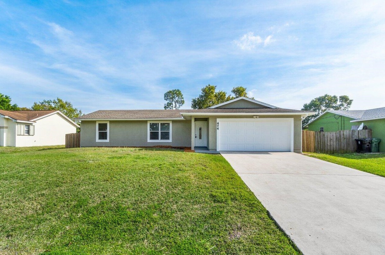 474 Meadow Ter, Fort Pierce, FL 34984-3545
