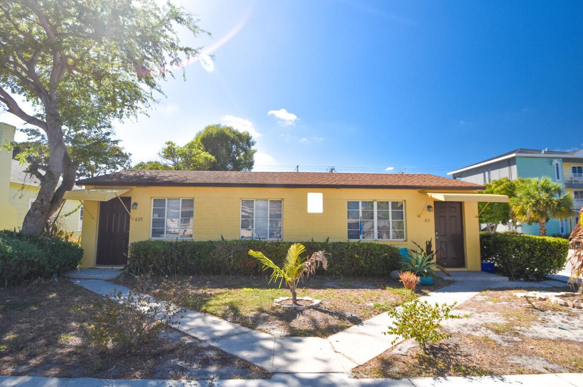 829 H St, Lake Worth, FL 33460-5013