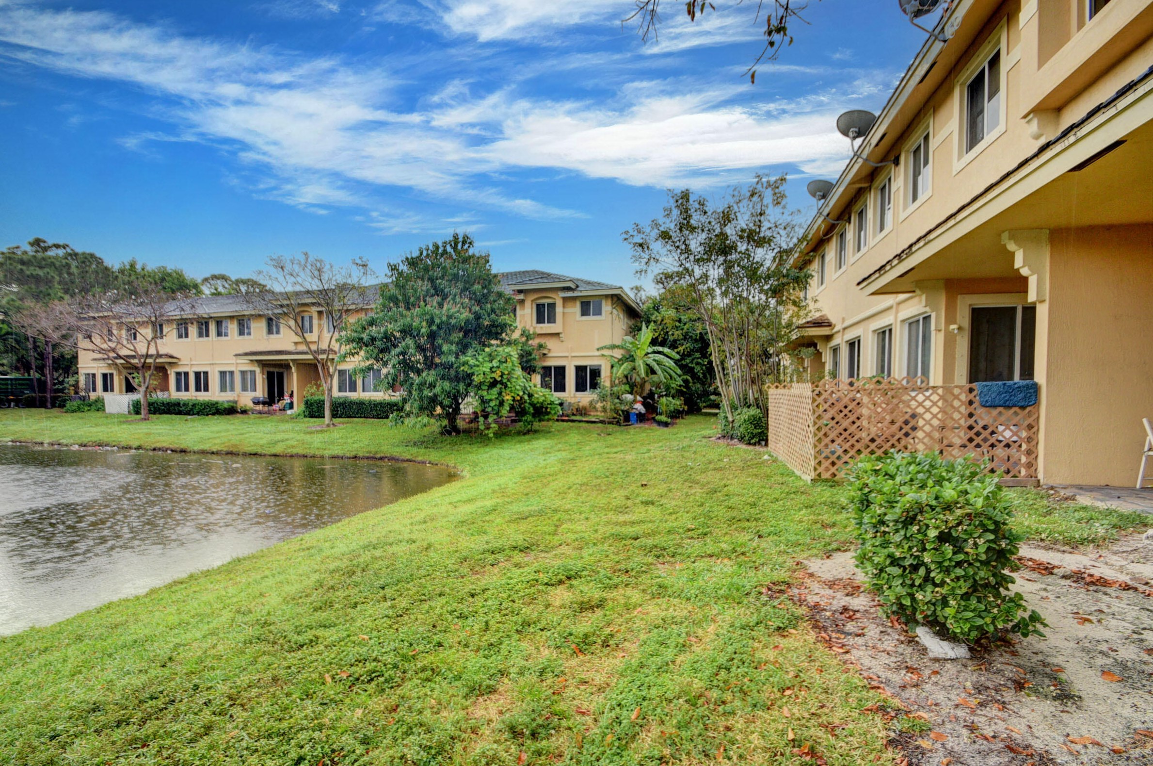 4396 Berkshire Wharf Dr, Lake Worth FL  33461-4990 exterior