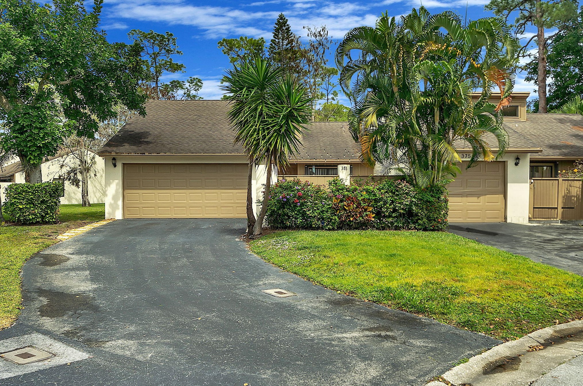 381 Wood Dale Dr, West Palm Beach, FL 33414-4754