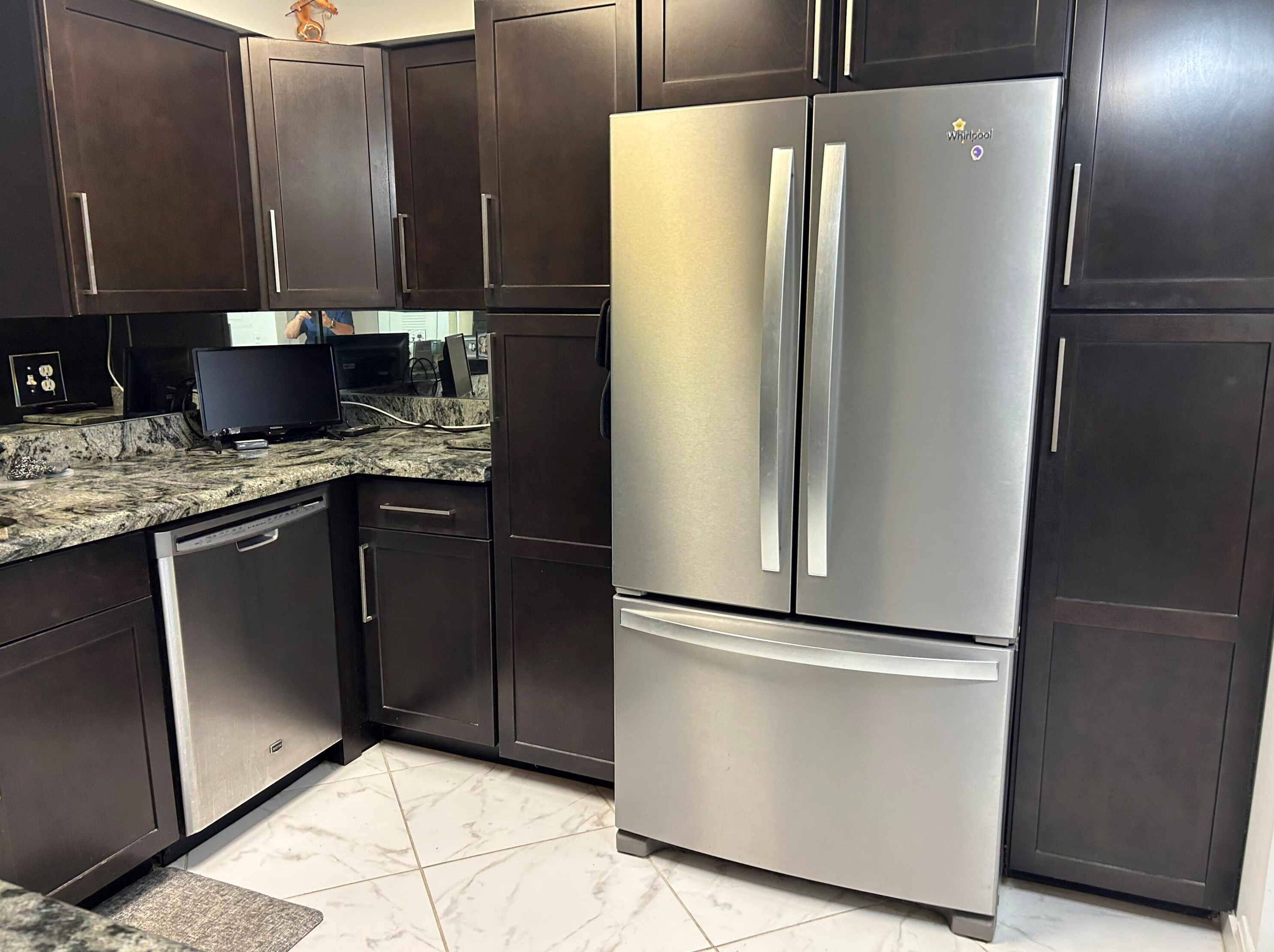 7192 Huntington Ln #305, Delray Beach, FL 33446