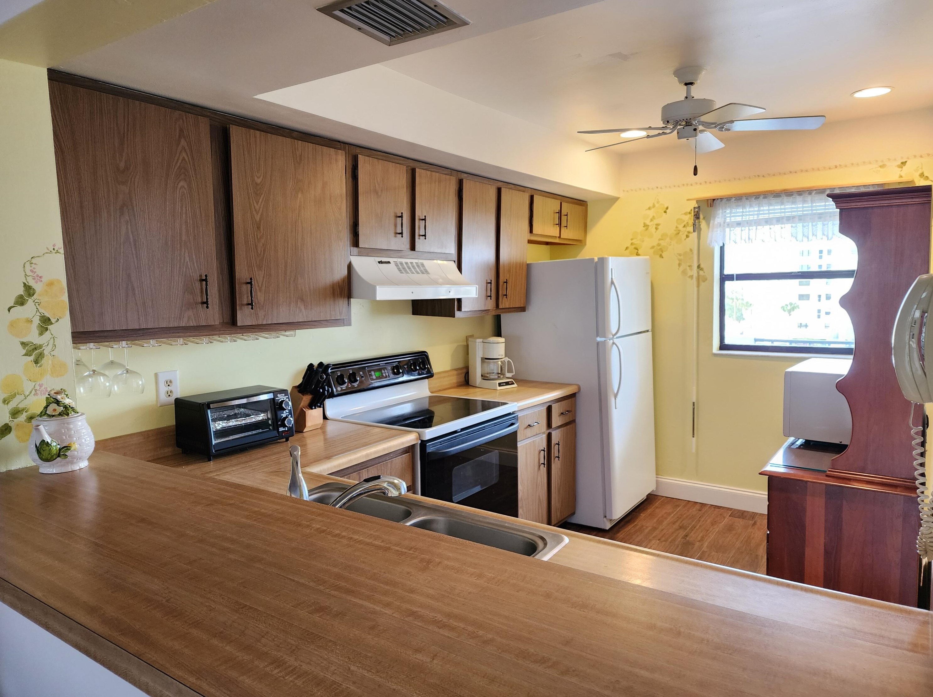 5155 N Hwy A1a #512, Fort Pierce, FL 34949
