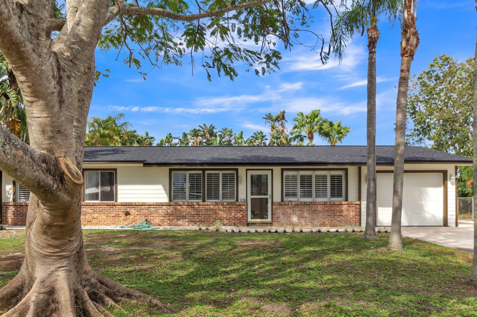 251 Faring Ave, Fort Pierce, FL 34983-1757