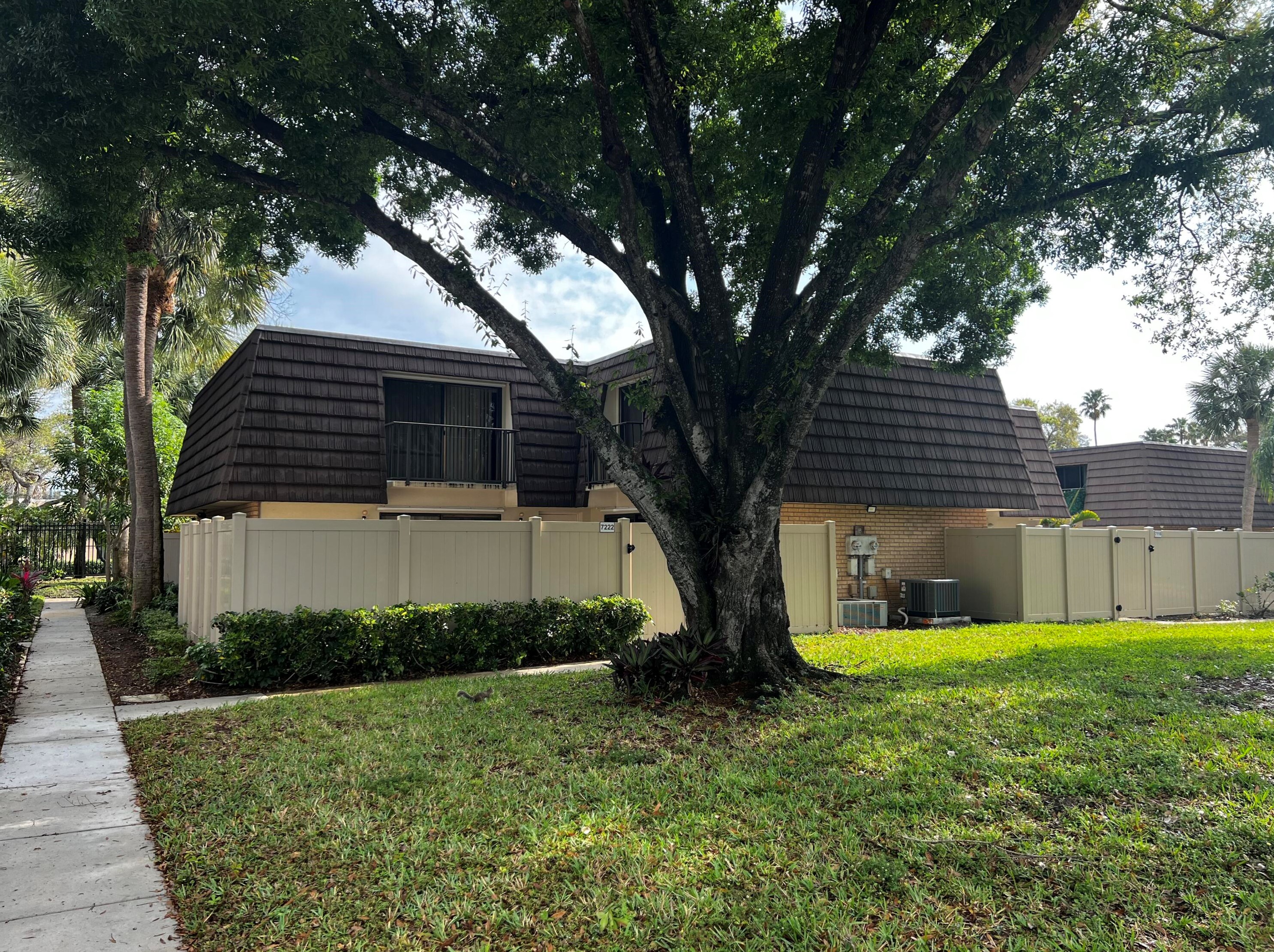 7222 72nd Way, West Palm Beach, FL 33407