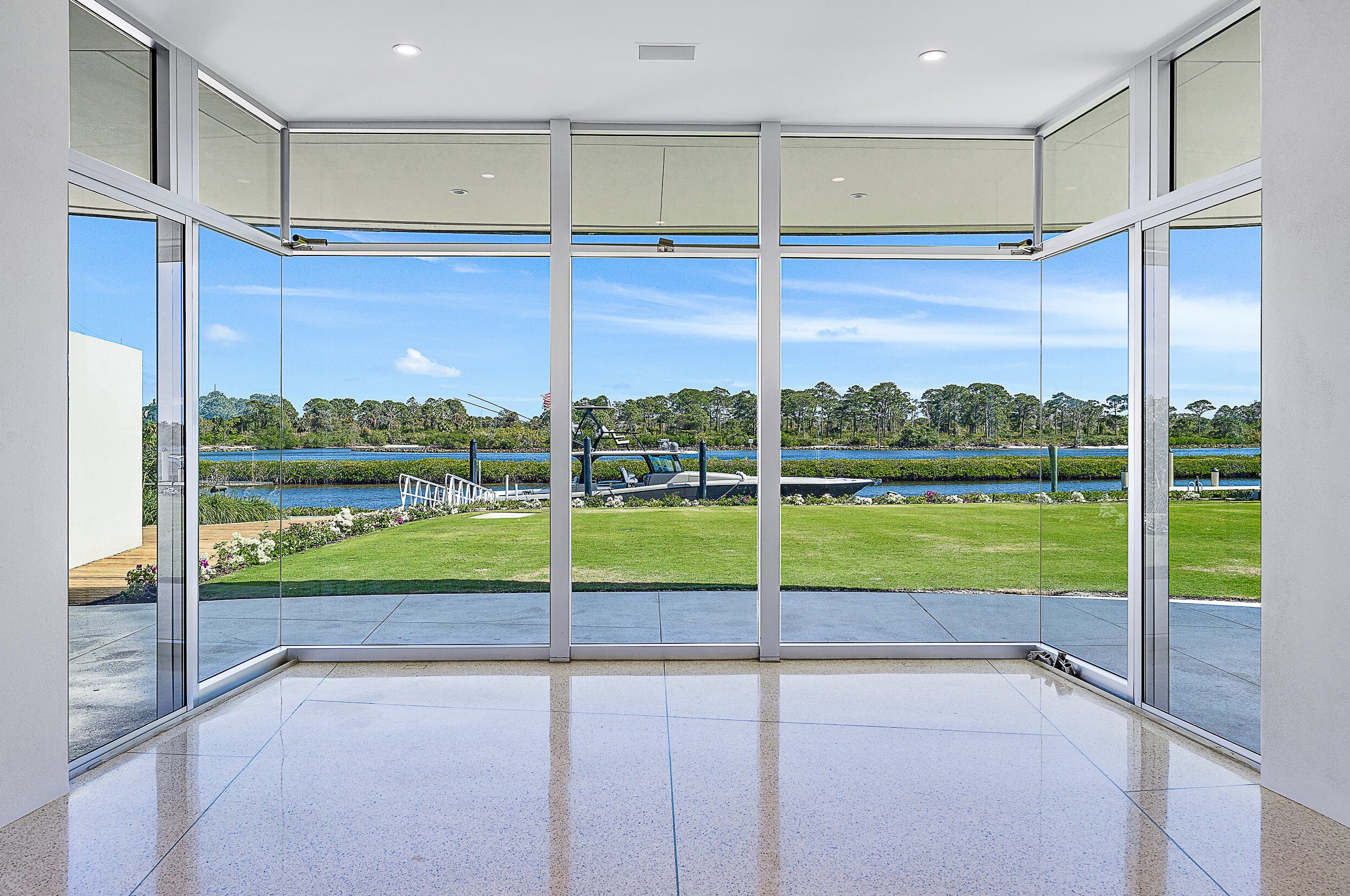 186 Spyglass Ln, Jupiter FL  33477-4037 exterior