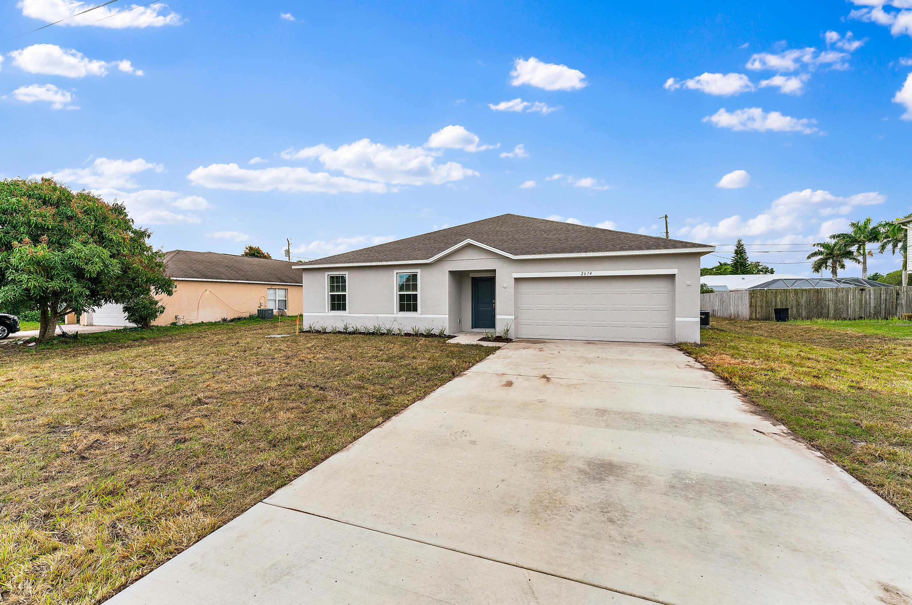 2674 Walton Rd, Fort Pierce, FL 34952-7159