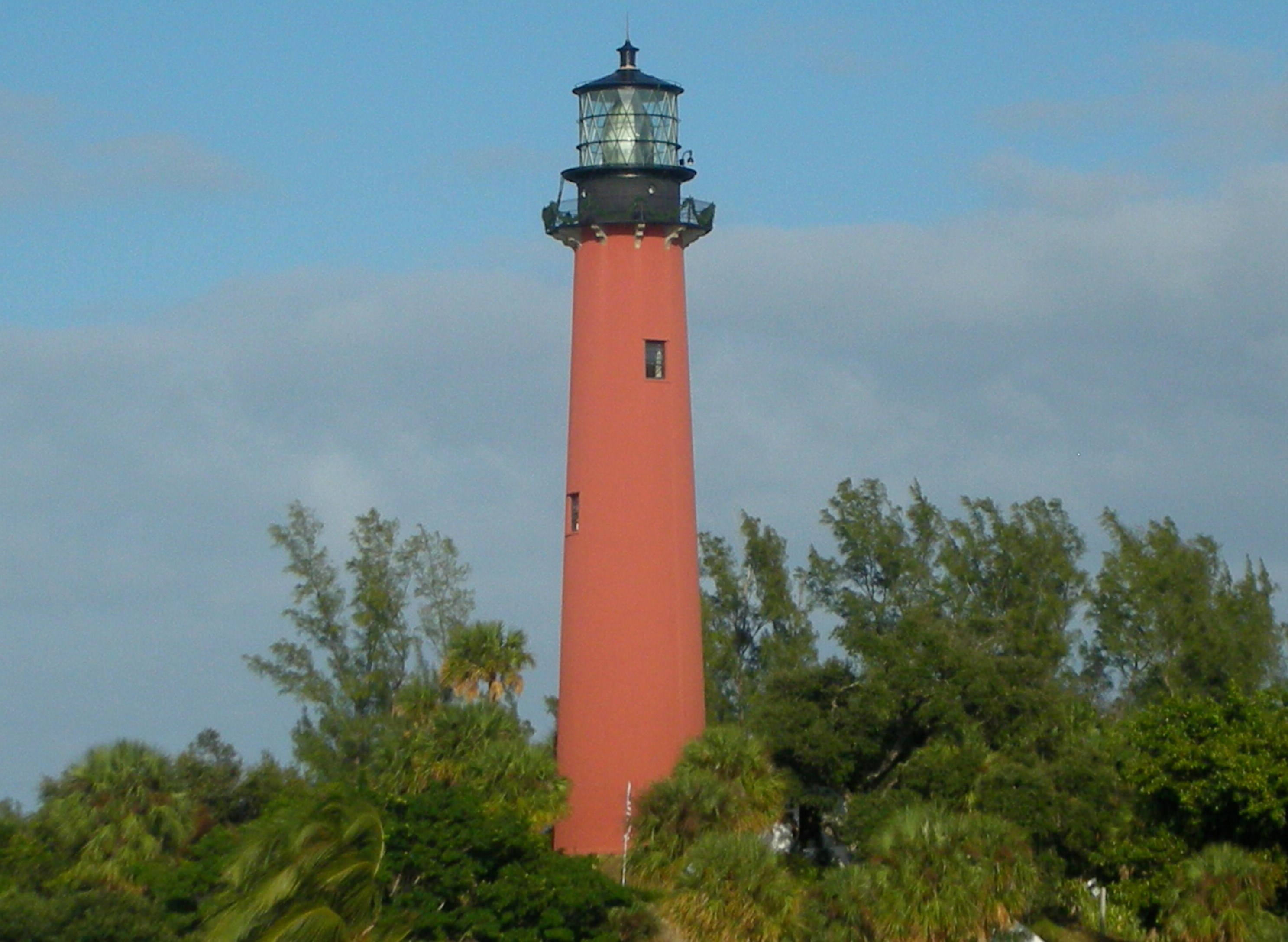 2905 Fairway Dr, Jupiter FL  33477-9521 exterior