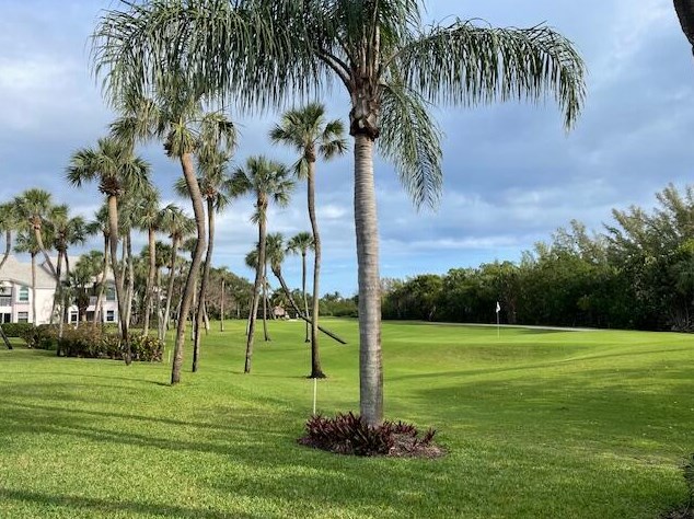 2905 Fairway Dr, Jupiter FL  33477-9521 exterior