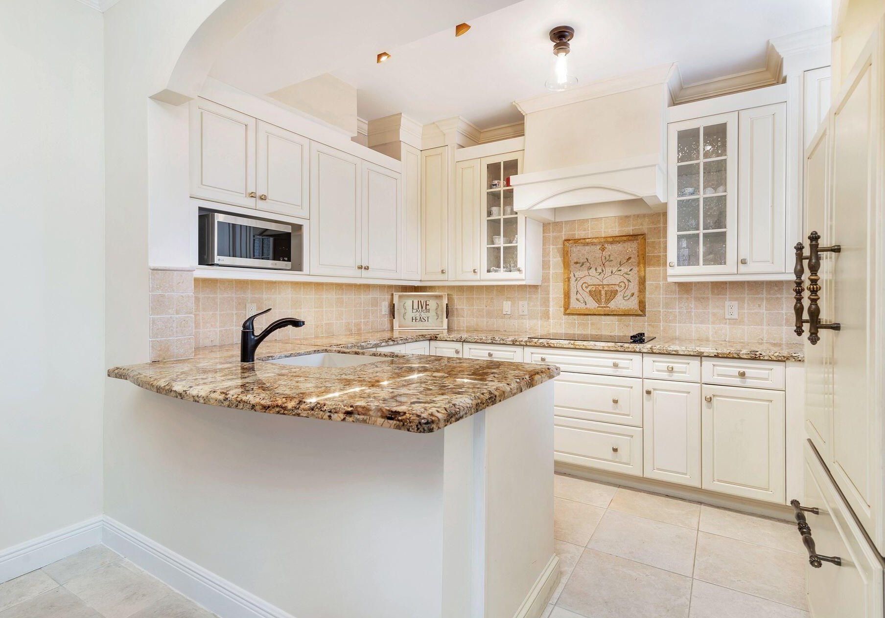 2905 Fairway Dr, Jupiter FL  33477-9521 exterior