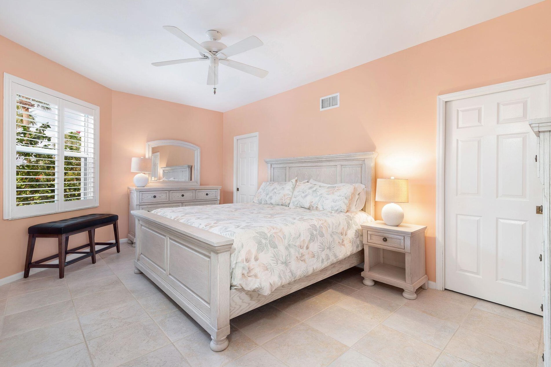 2905 Fairway Dr, Jupiter FL  33477-9521 exterior