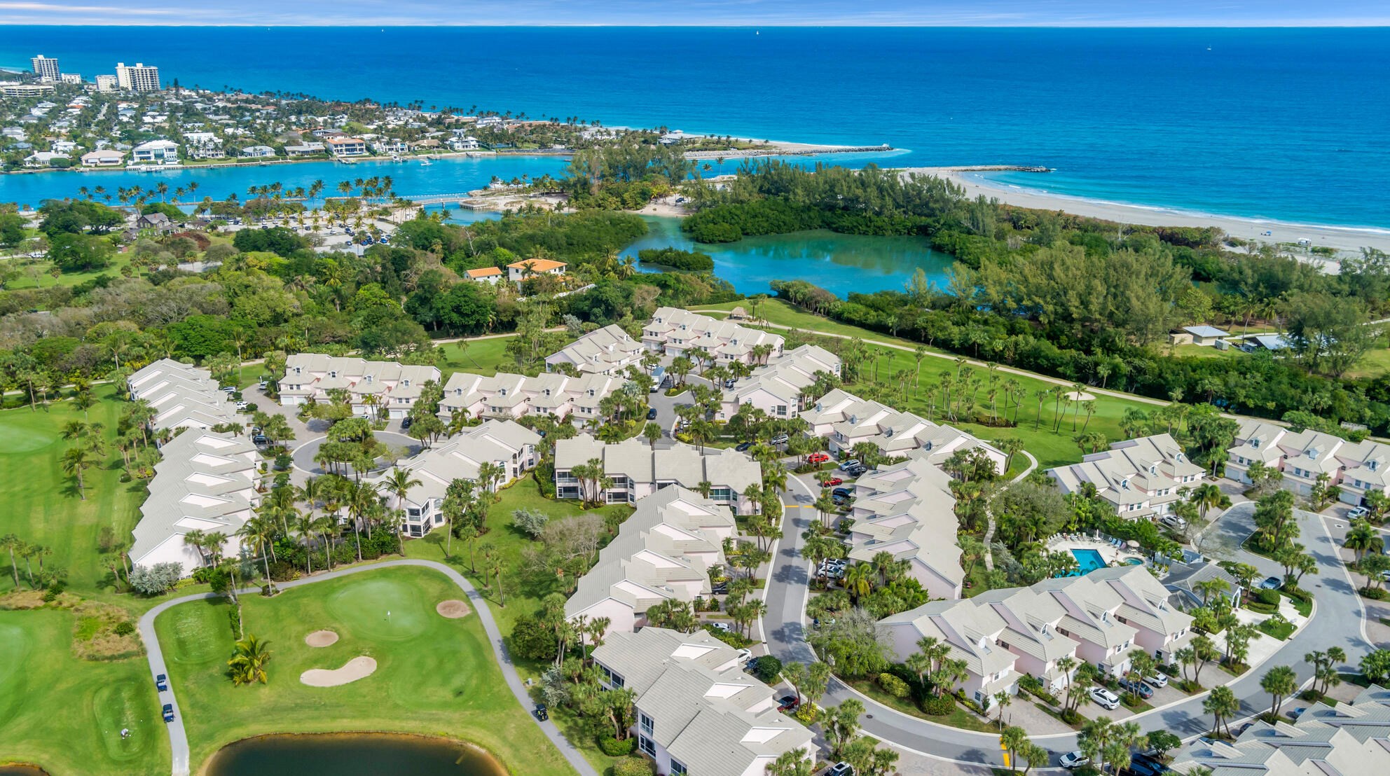 2905 Fairway Dr, Jupiter FL  33477-9521 exterior