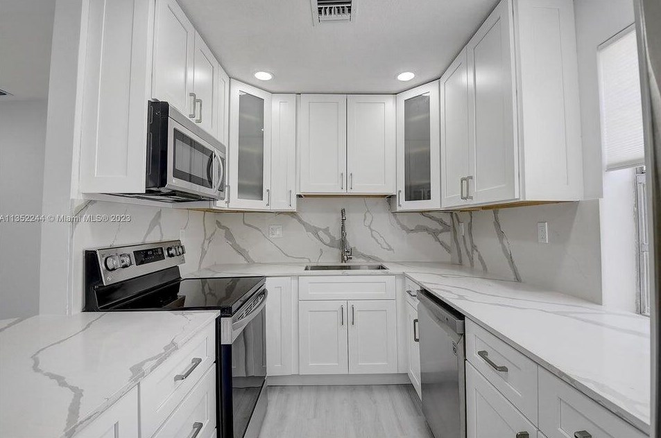 318 Monaco G, Delray Beach, FL 33446