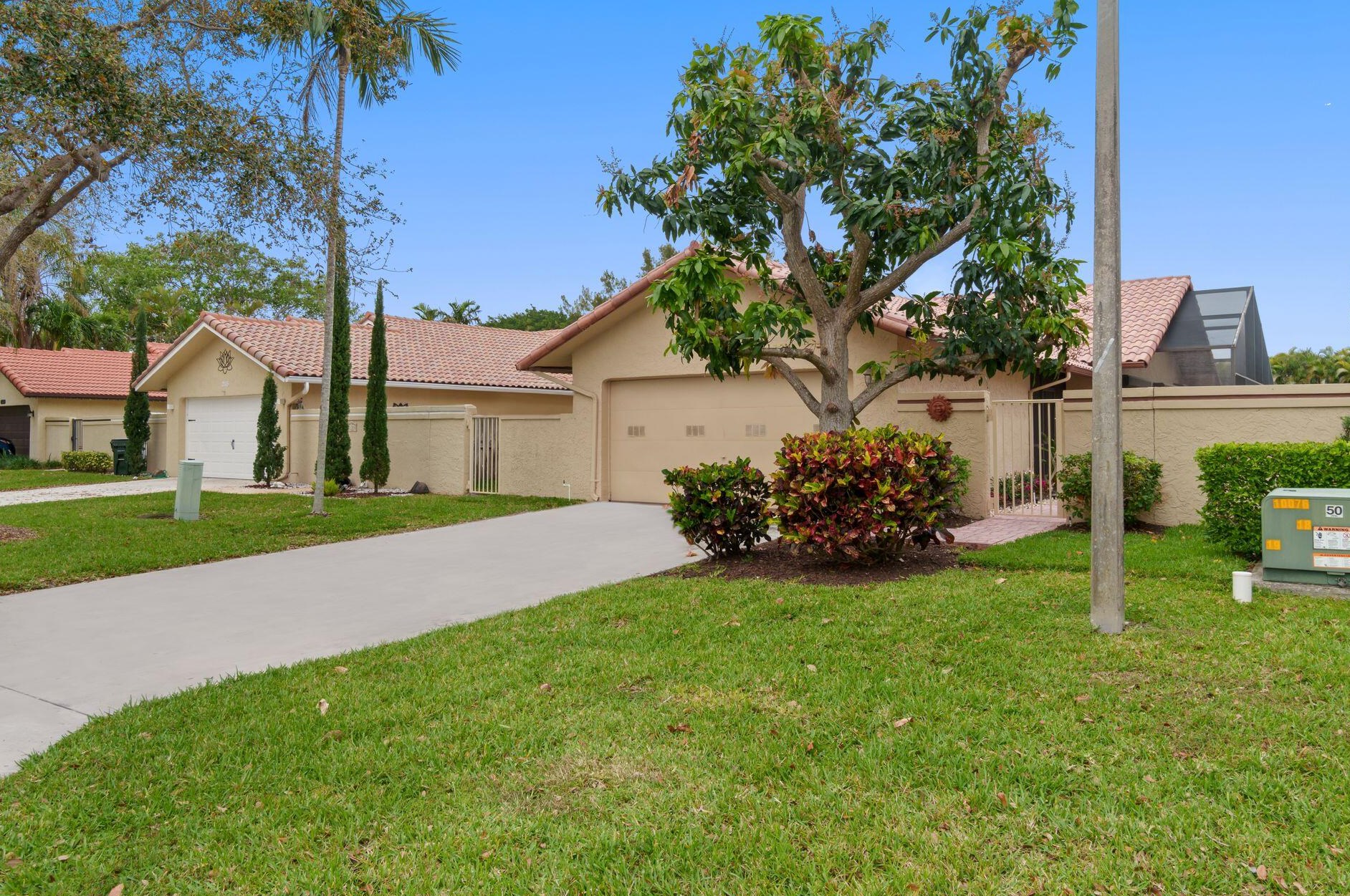 2095 18th St, Delray Beach, FL 33445-1400