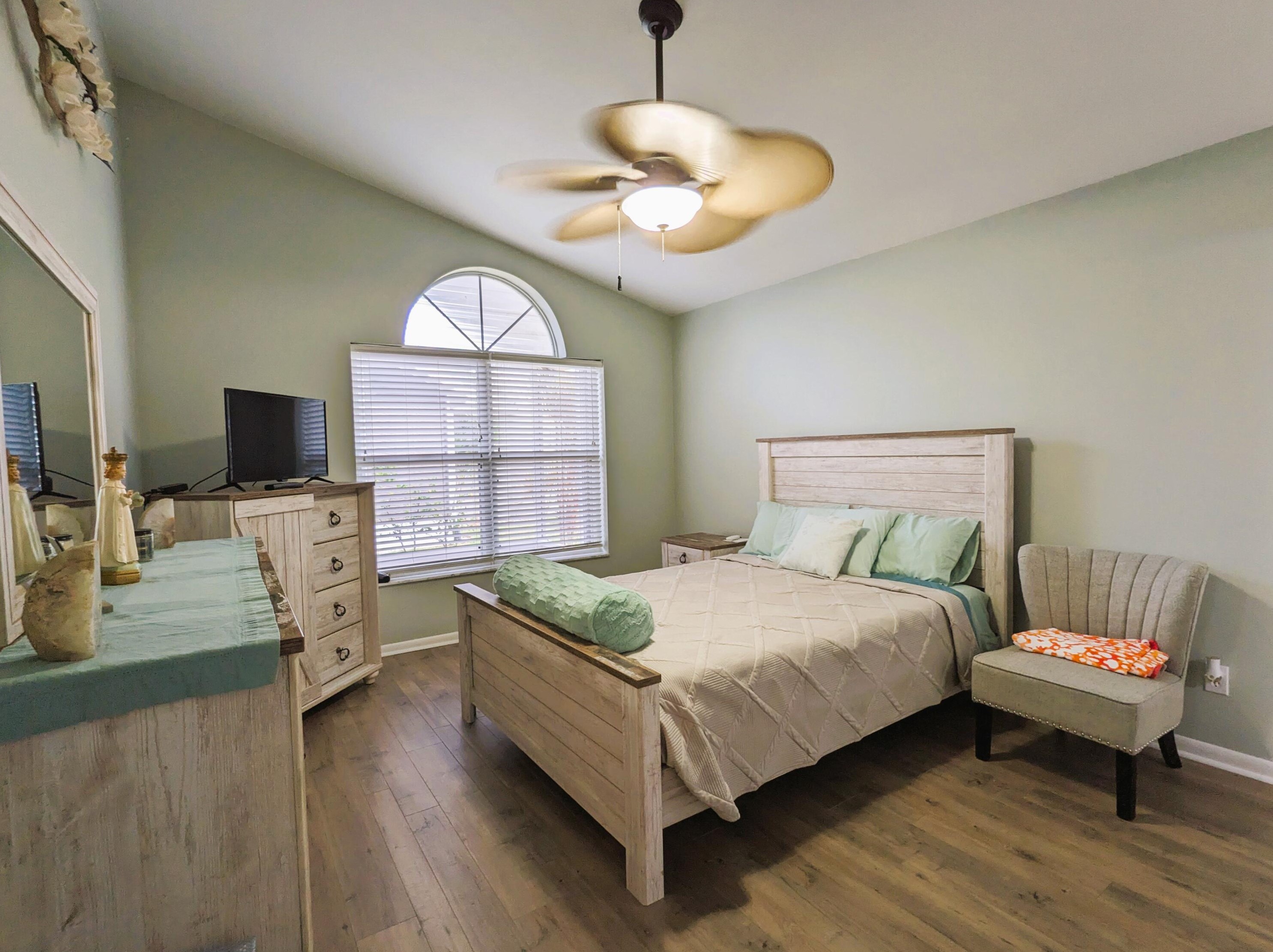 1200 Lombardy Dr, Fort Pierce FL  34986-2185 exterior