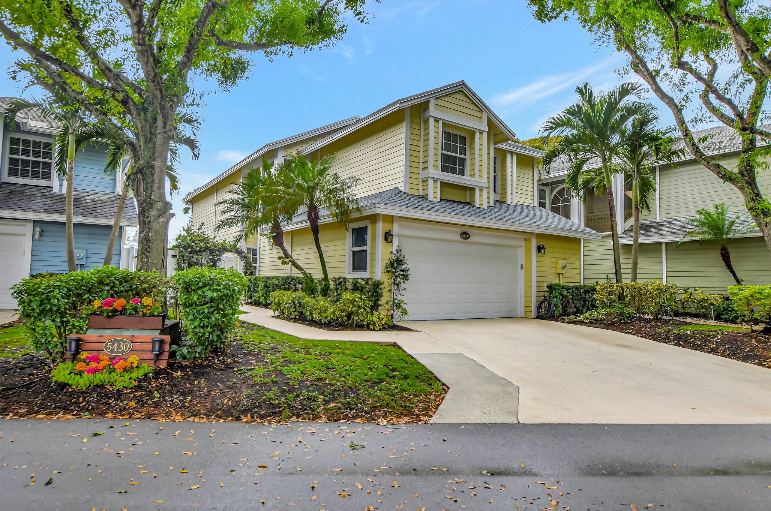 5430 214th Ct, Boca Raton, FL 33486-1430
