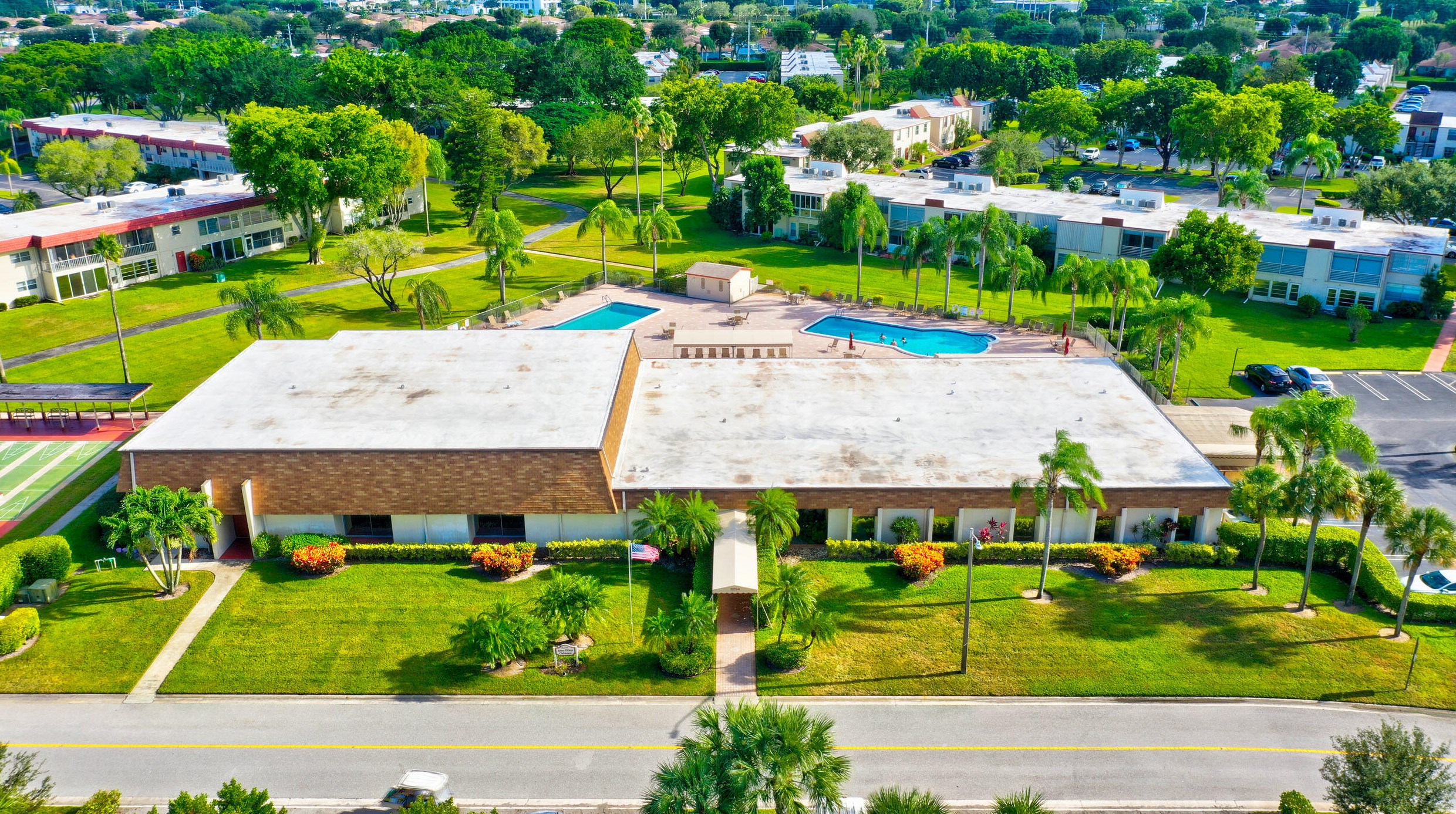 25 Abbey Ln, Delray Beach FL  33446-1701 exterior