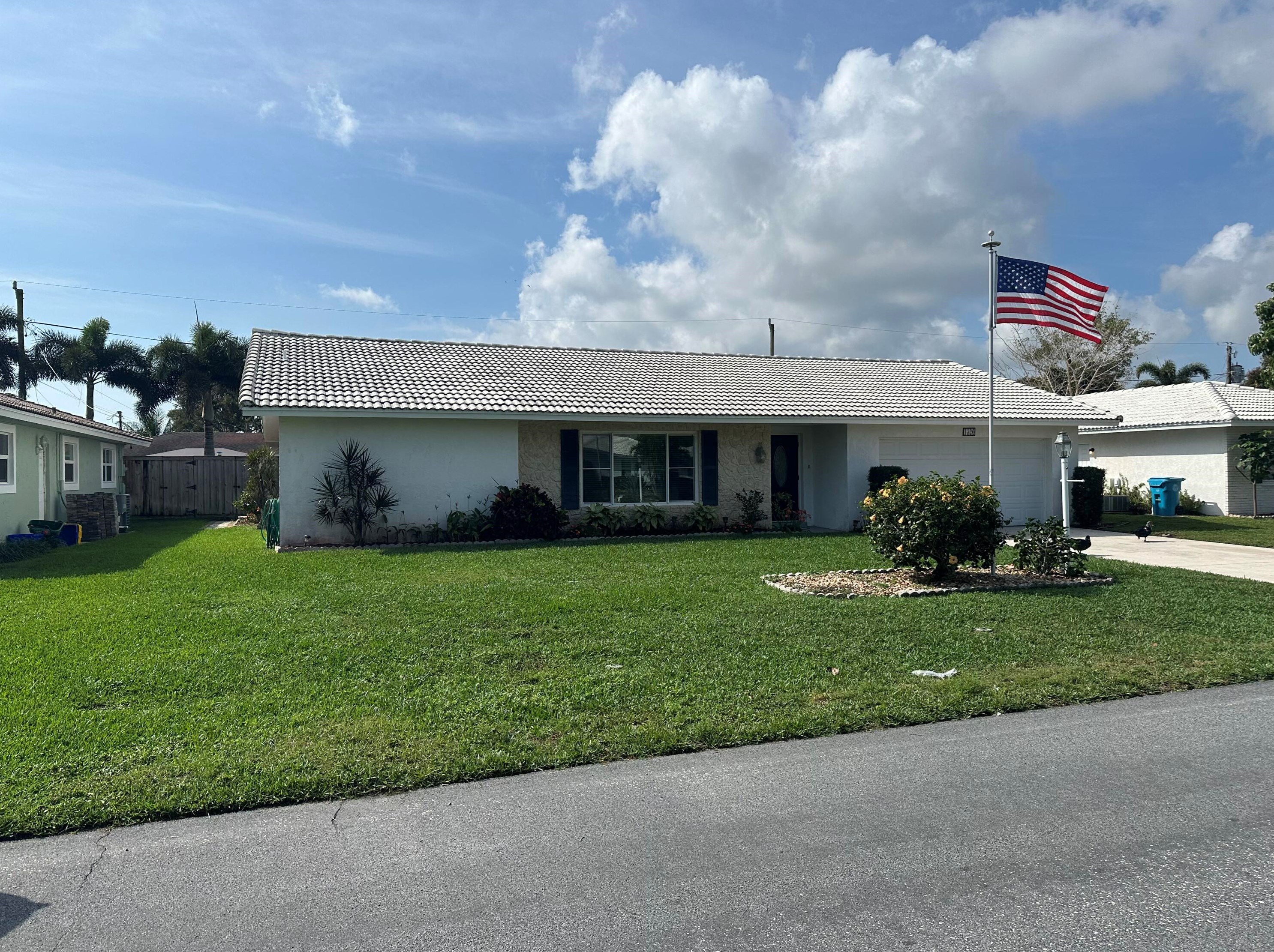 1320 25th Way, Boynton Beach, FL 33426-7801