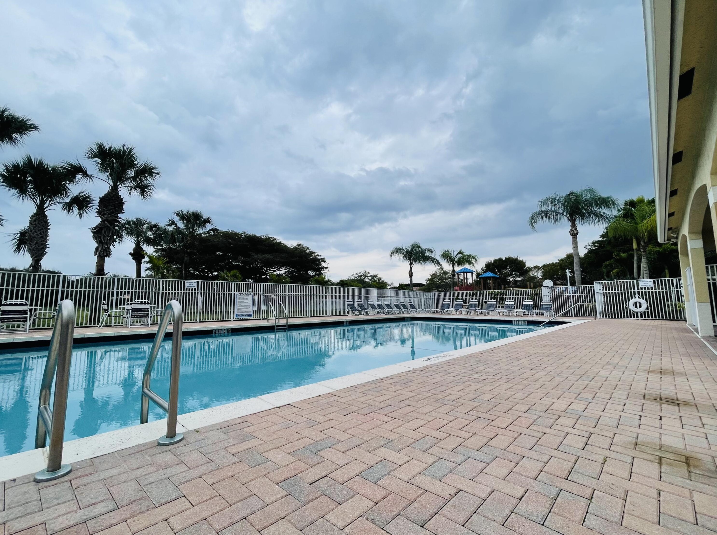5357 Meadows Edge Dr, Lake Worth FL  33463-7442 exterior