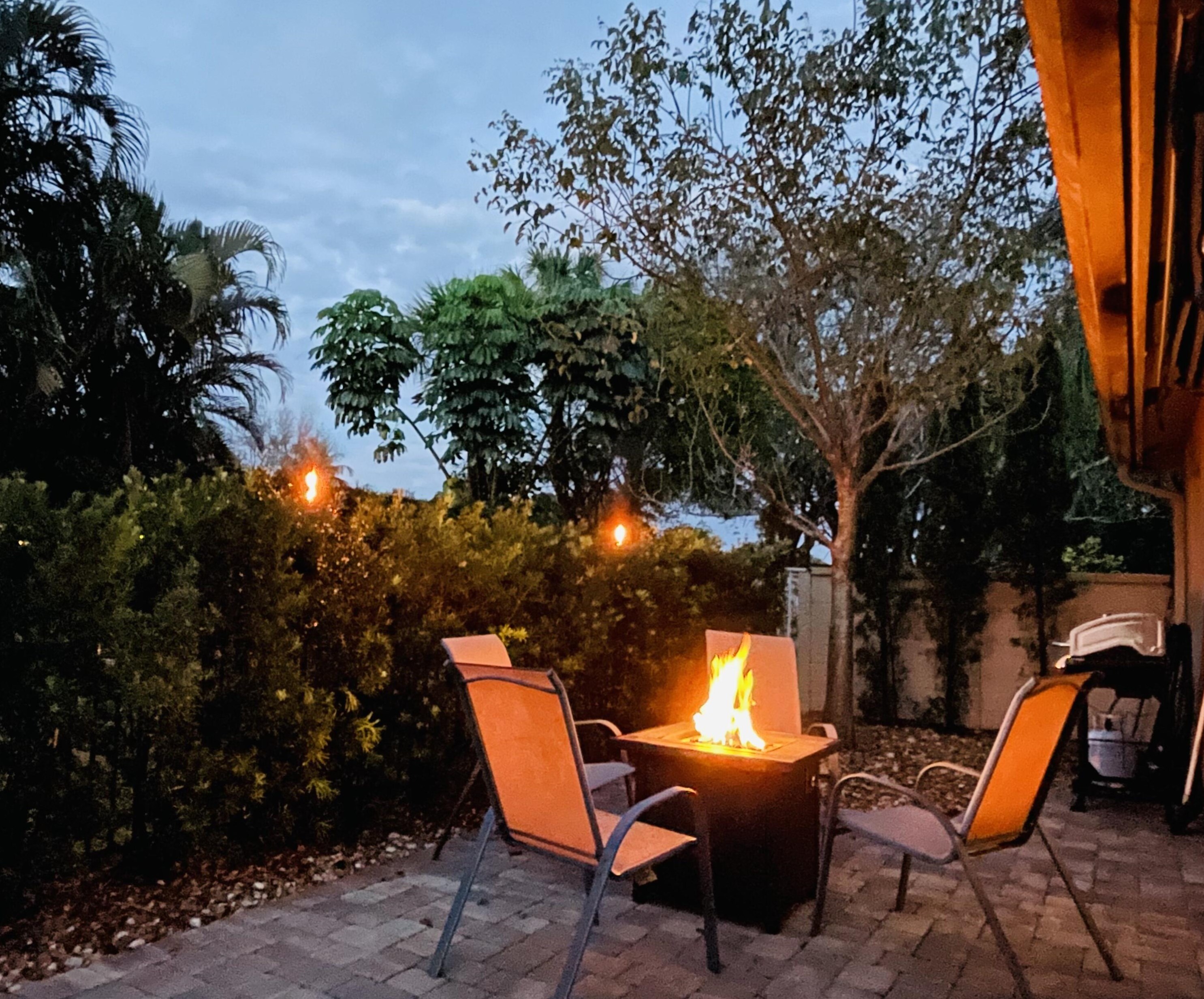5357 Meadows Edge Dr, Lake Worth FL  33463-7442 exterior
