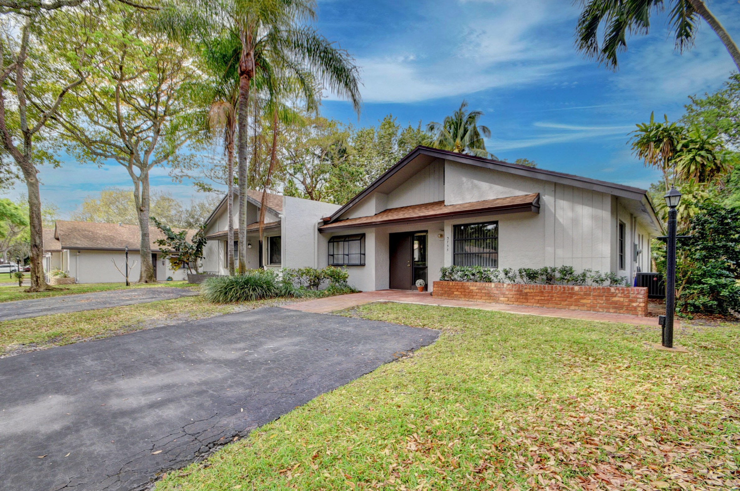 3735 Arelia Dr, Delray Beach, FL 33445-5744
