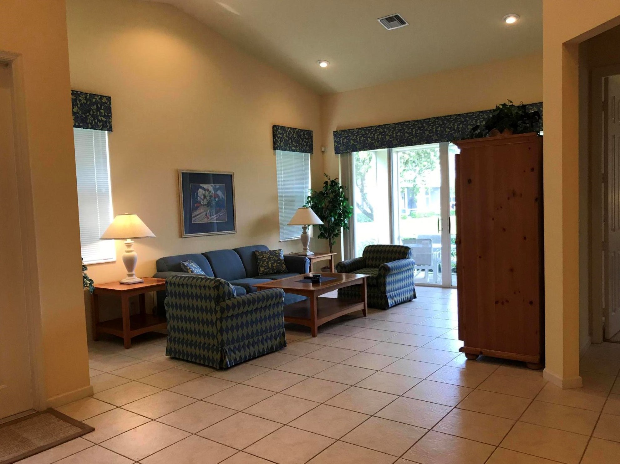 8410 Mulligan Cir, Fort Pierce, FL 34986-3295