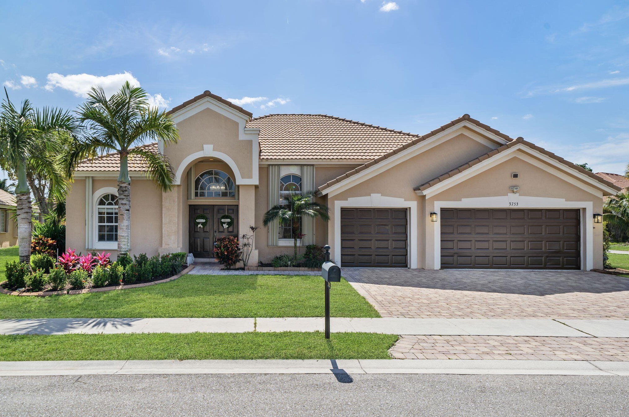 3753 Victoria Rd, West Palm Beach, FL 33411
