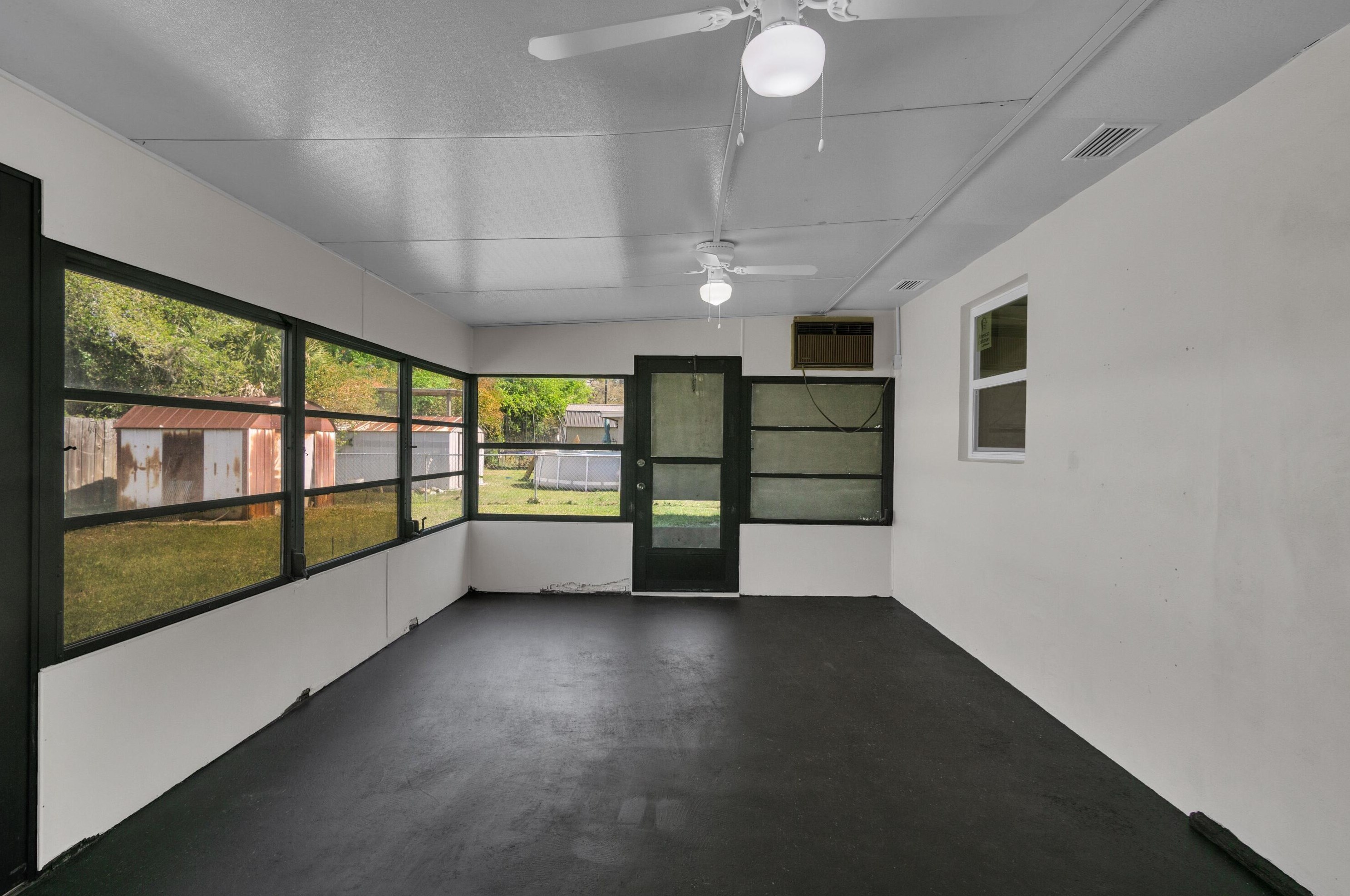 817 9 Ct, Okeechobee FL  34974-5341 exterior