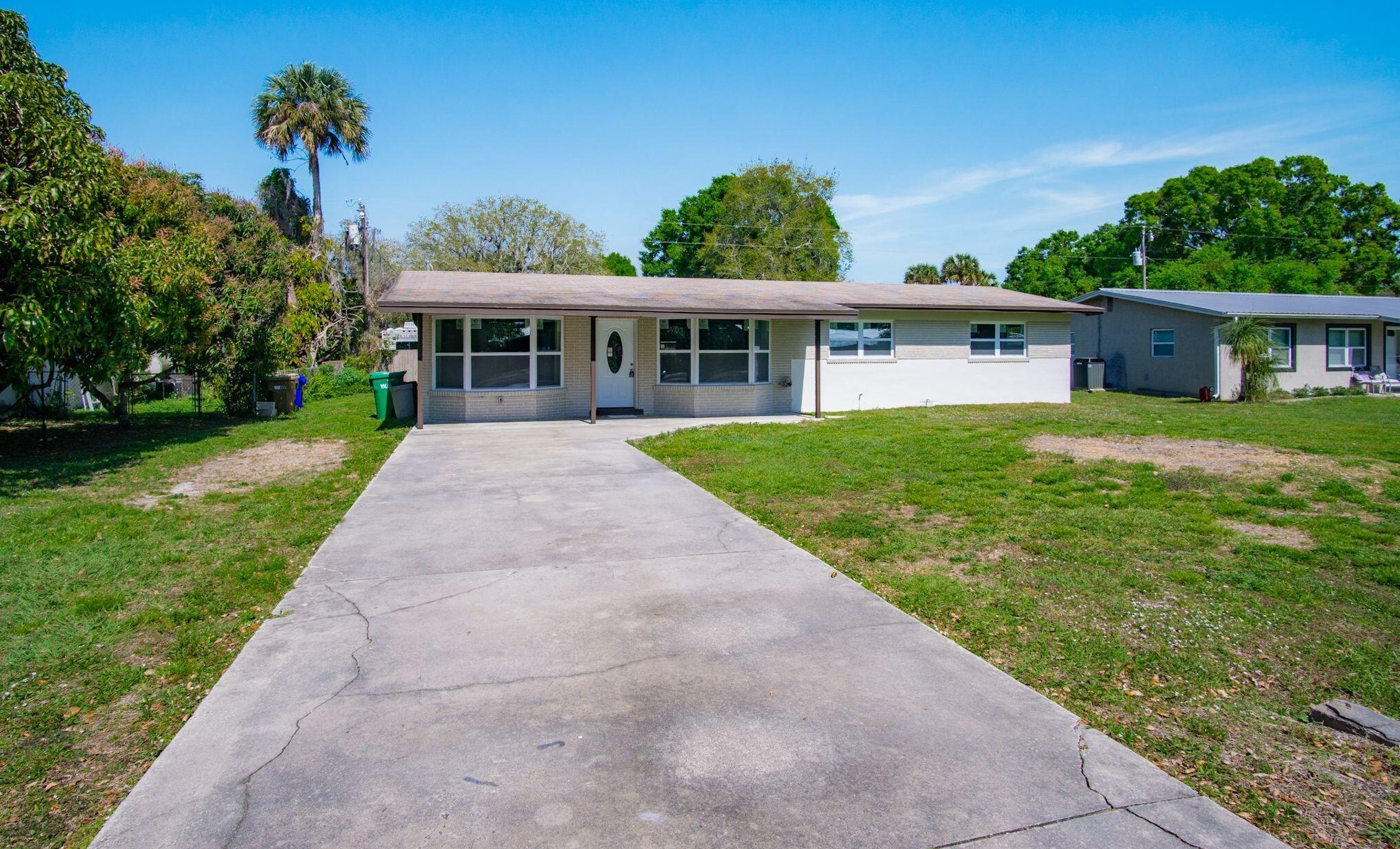 817 9th Ct, Okeechobee, FL 34974-5341