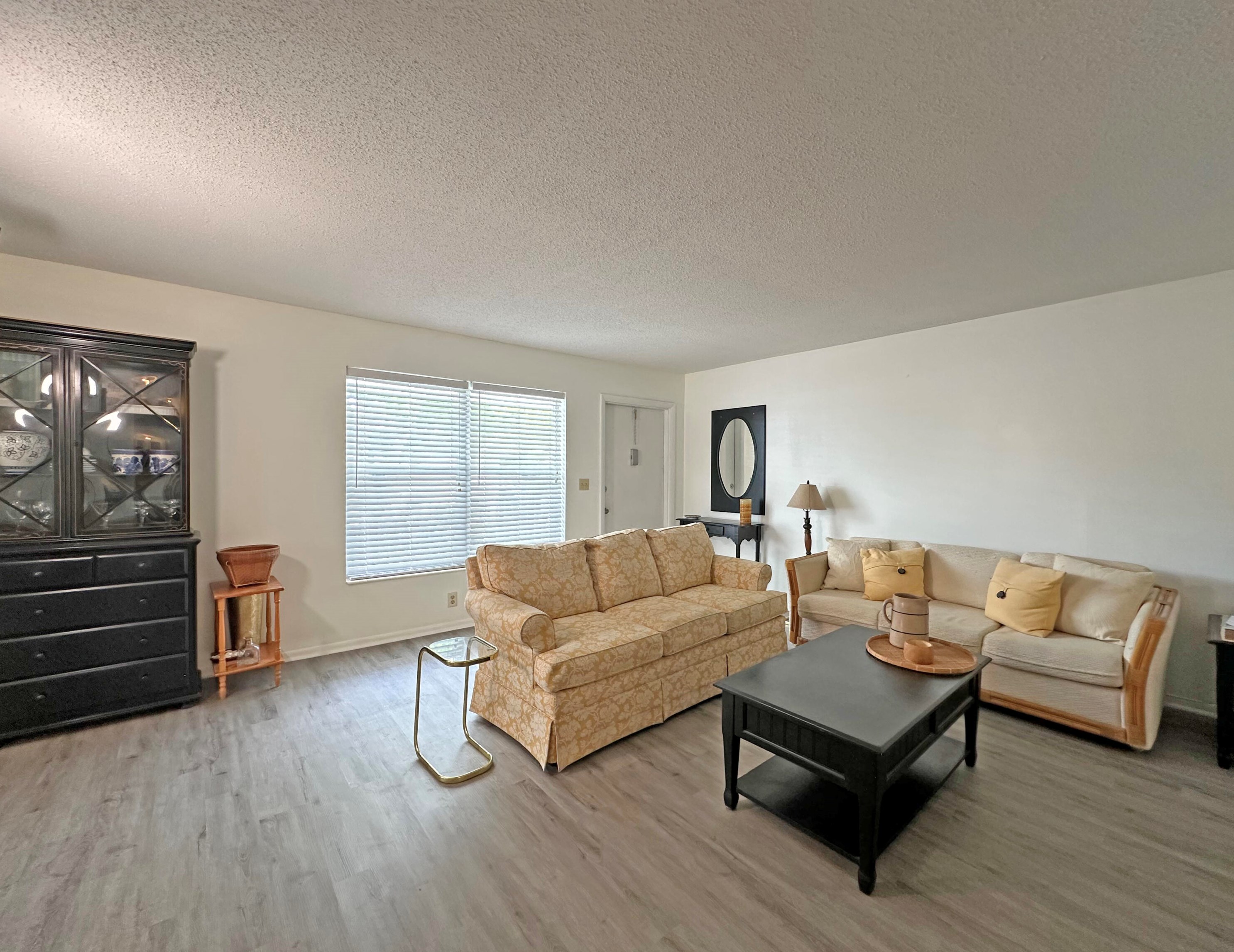 2800 Indian River Blvd #r6, Vero Beach, FL 32960