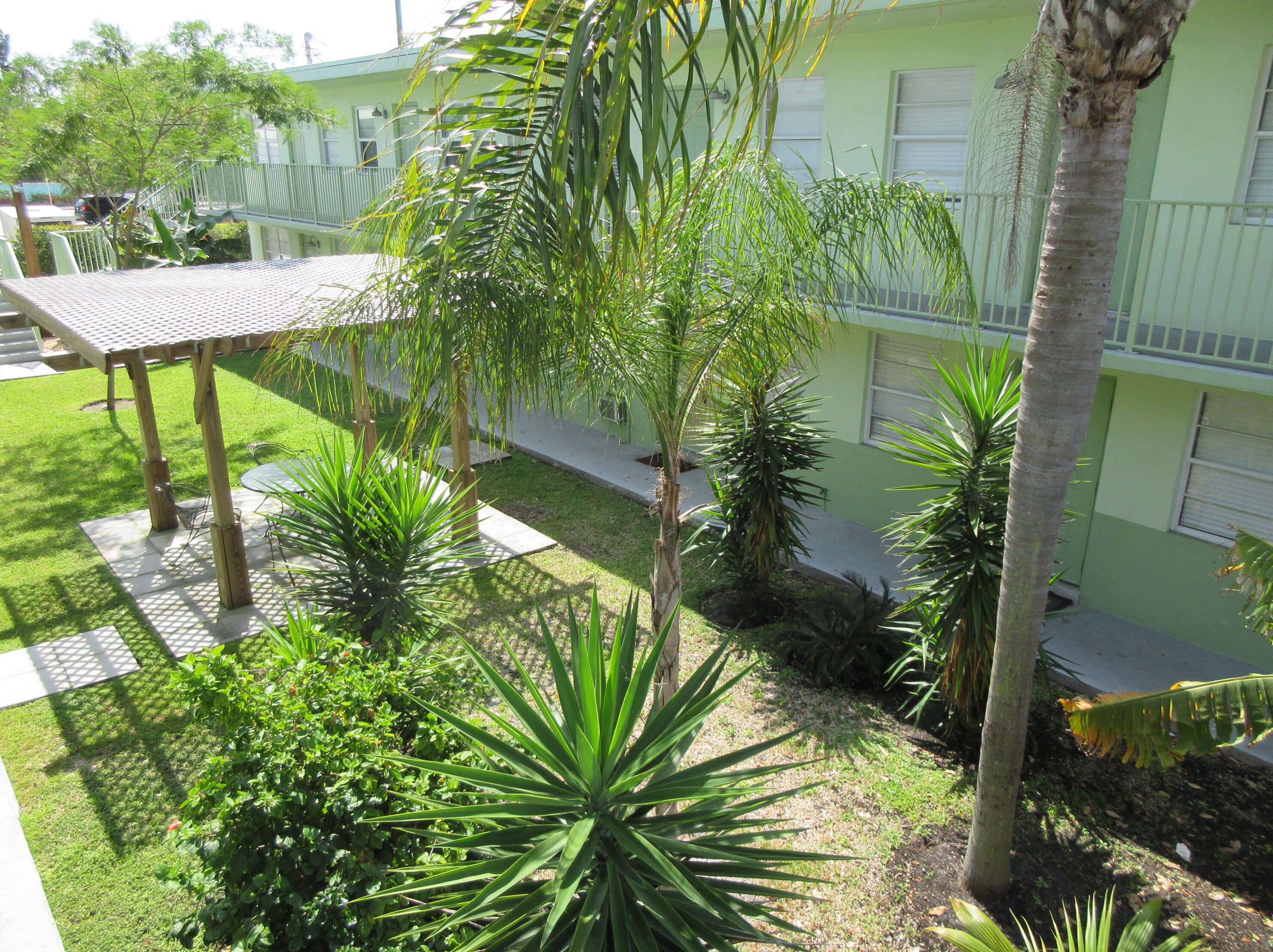 1118 N H St #8, Lake Worth, FL 33460