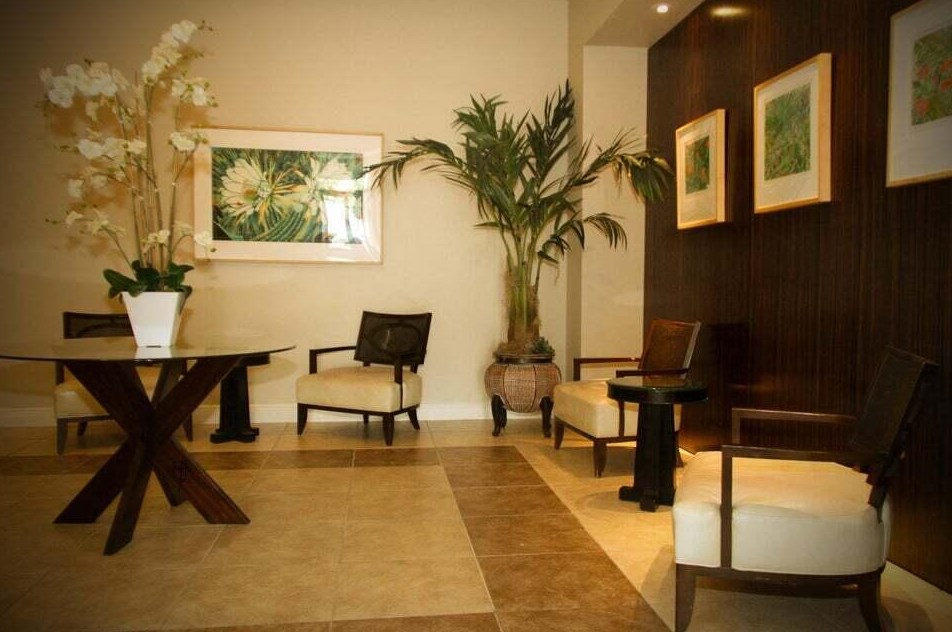 610 Clematis St #220, West Palm Beach, FL 33401
