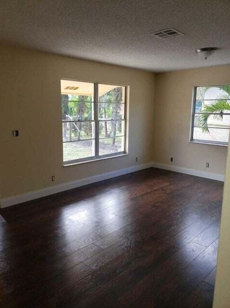 517 Revere Rd, West Palm Beach, FL 33405