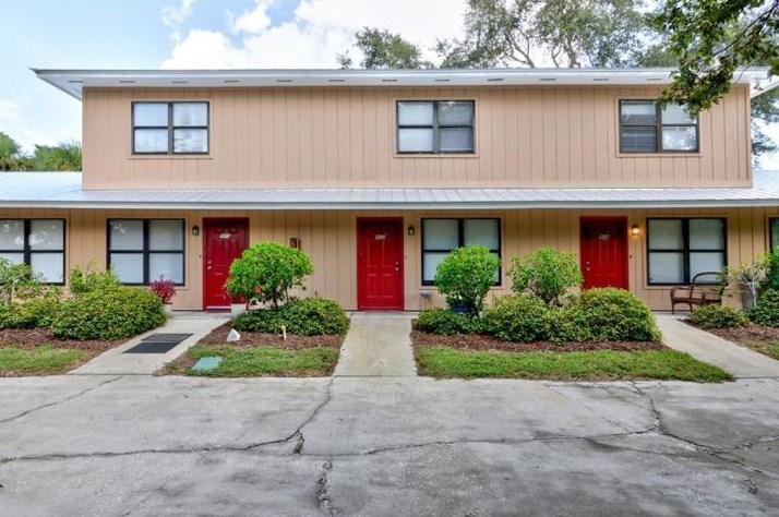 946 Louisiana Ave, Sebastian, FL 32958