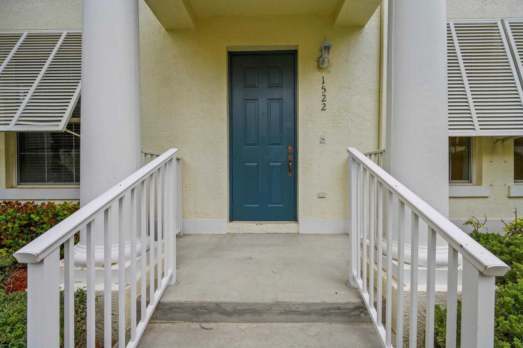 1522 Limetree Bay Ave, Jupiter, FL 33458-5311