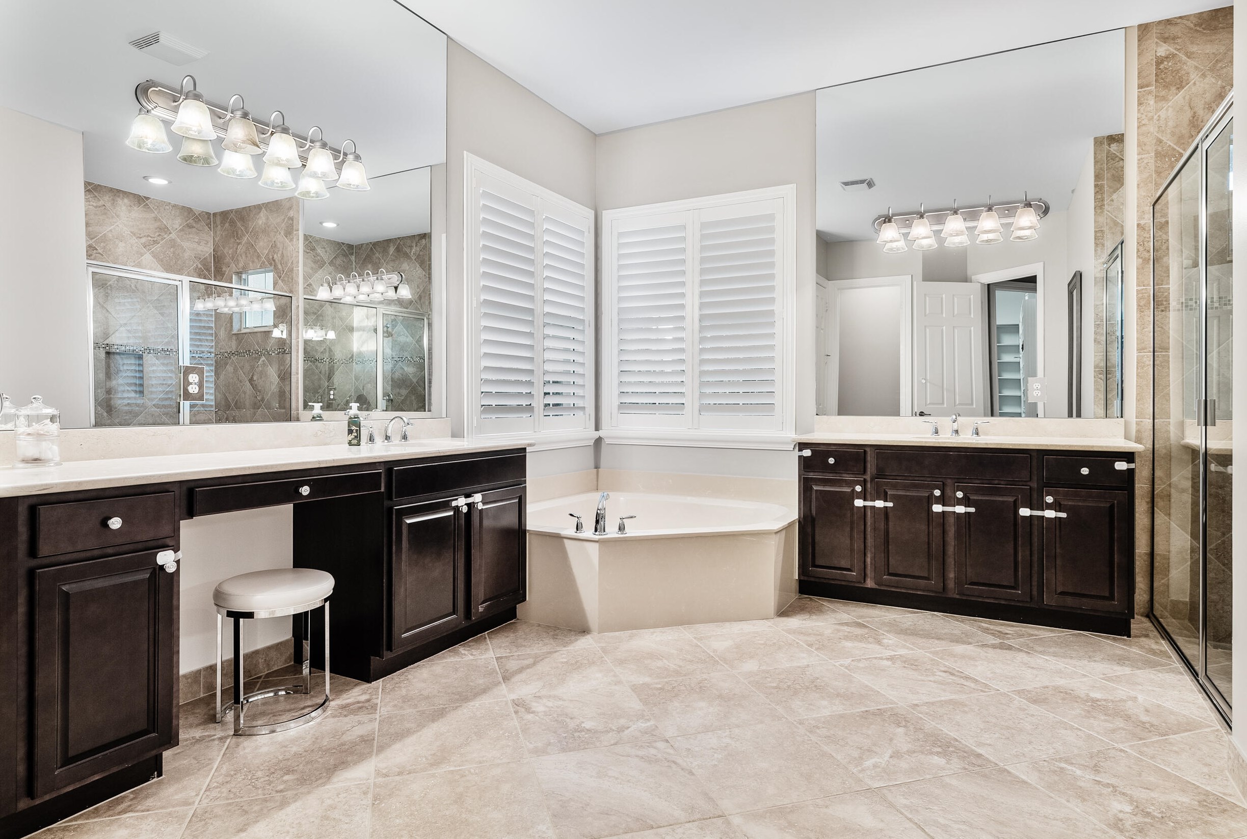 7906 Arbor Crst Way, West Palm Beach FL  33412-2467 exterior